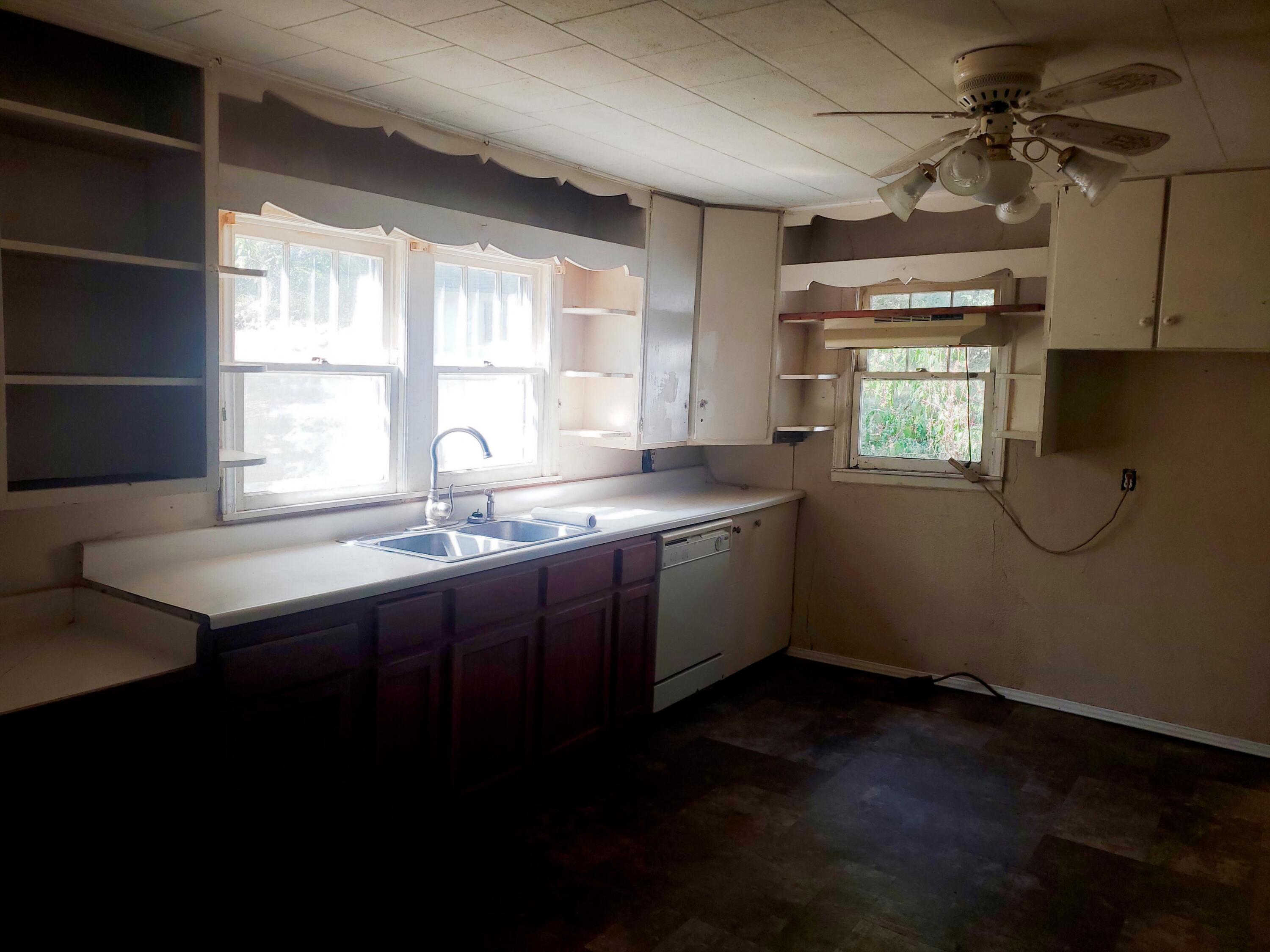 Photo 7 - Residential for sale – 424  Reno Springs Road  Walnut Shade, MO