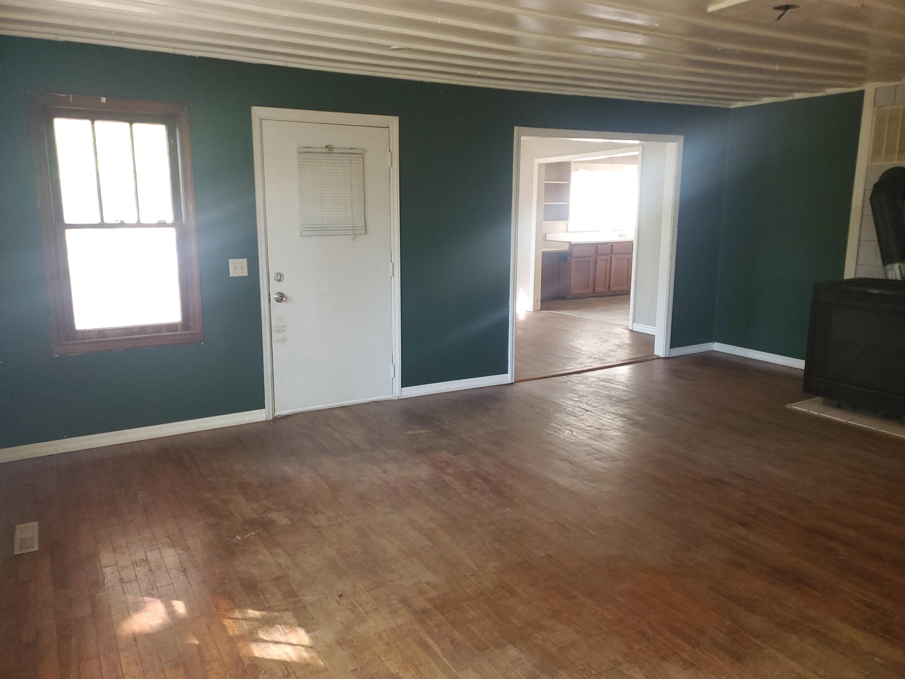 Photo 5 - Residential for sale – 424  Reno Springs Road  Walnut Shade, MO