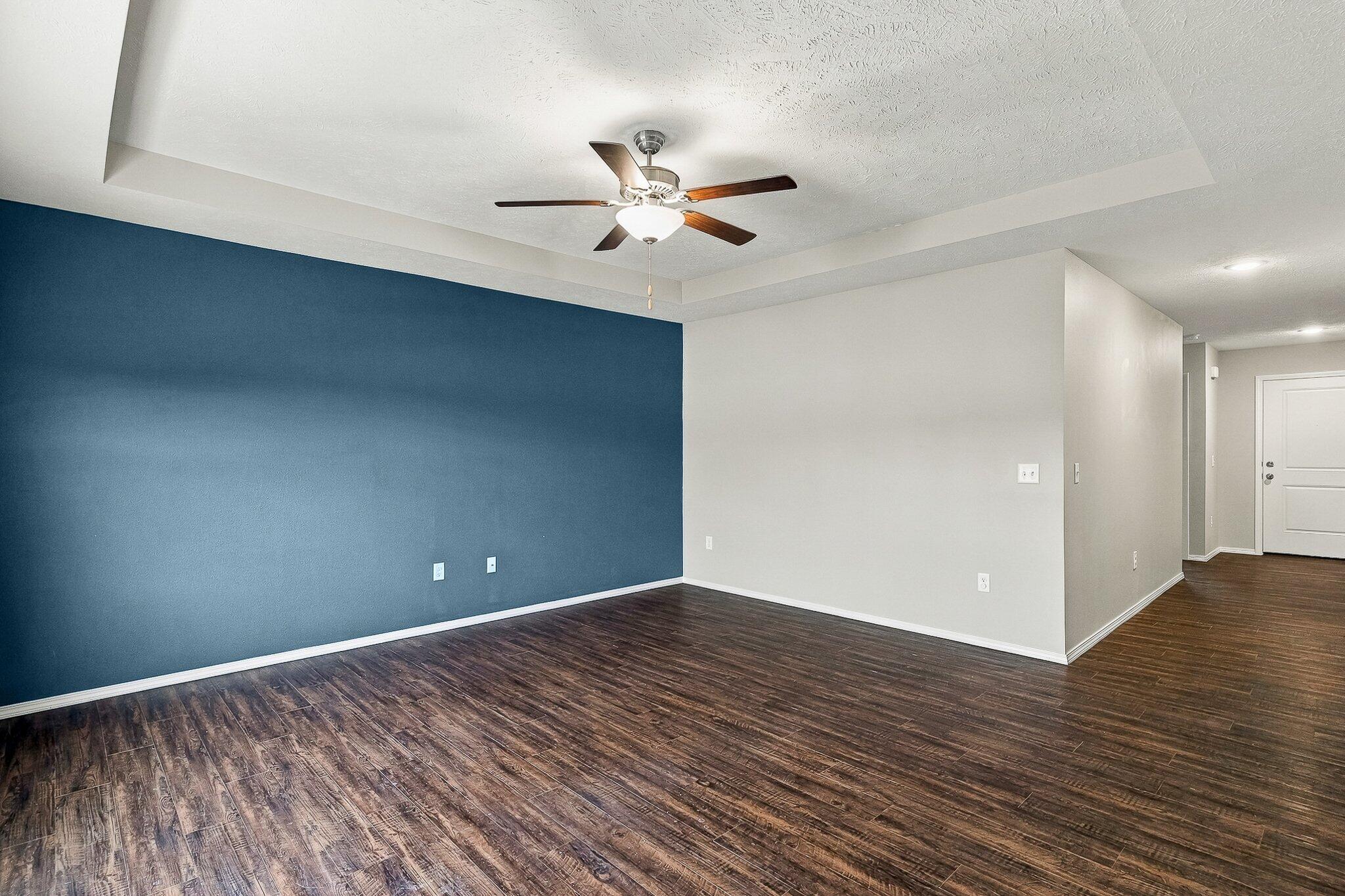 Photo 7 - Residential for sale – 310 W Granada Street  Republic, MO