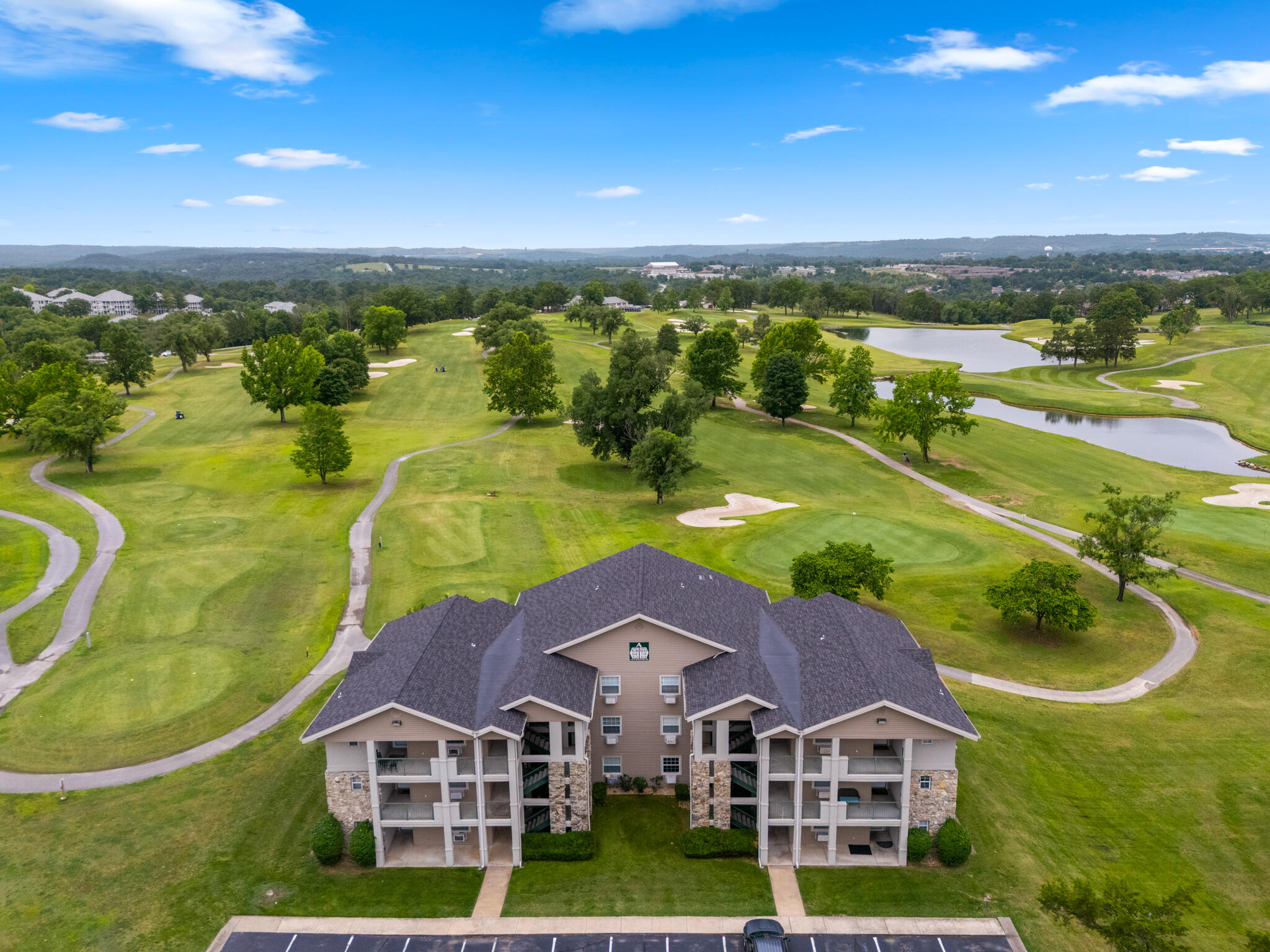 Photo 2 - Residential for sale – 110 W Rockford Drive  Branson, MO