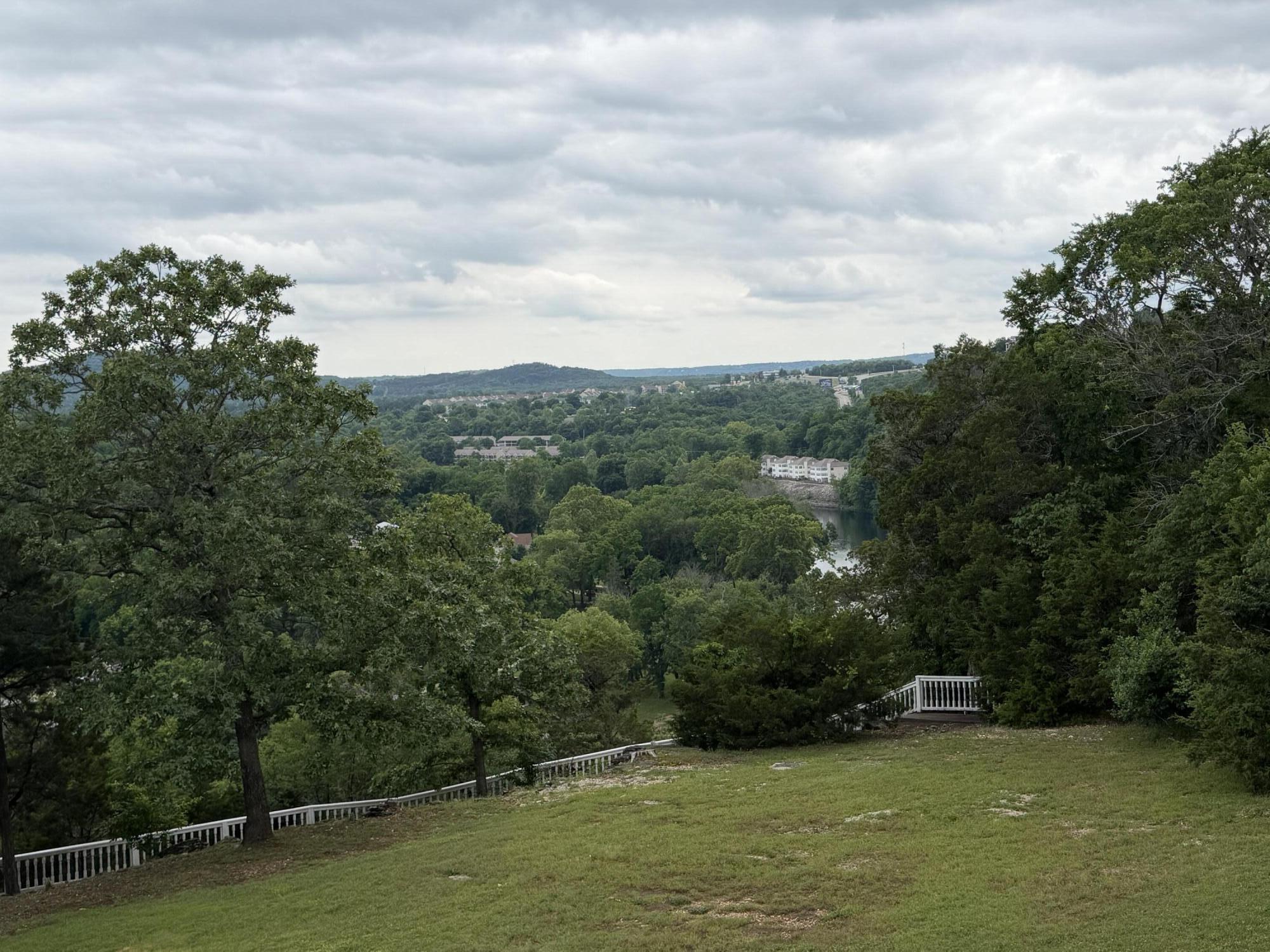 Photo 12 - Residential for sale – 280  Woodland Drive  Branson, MO