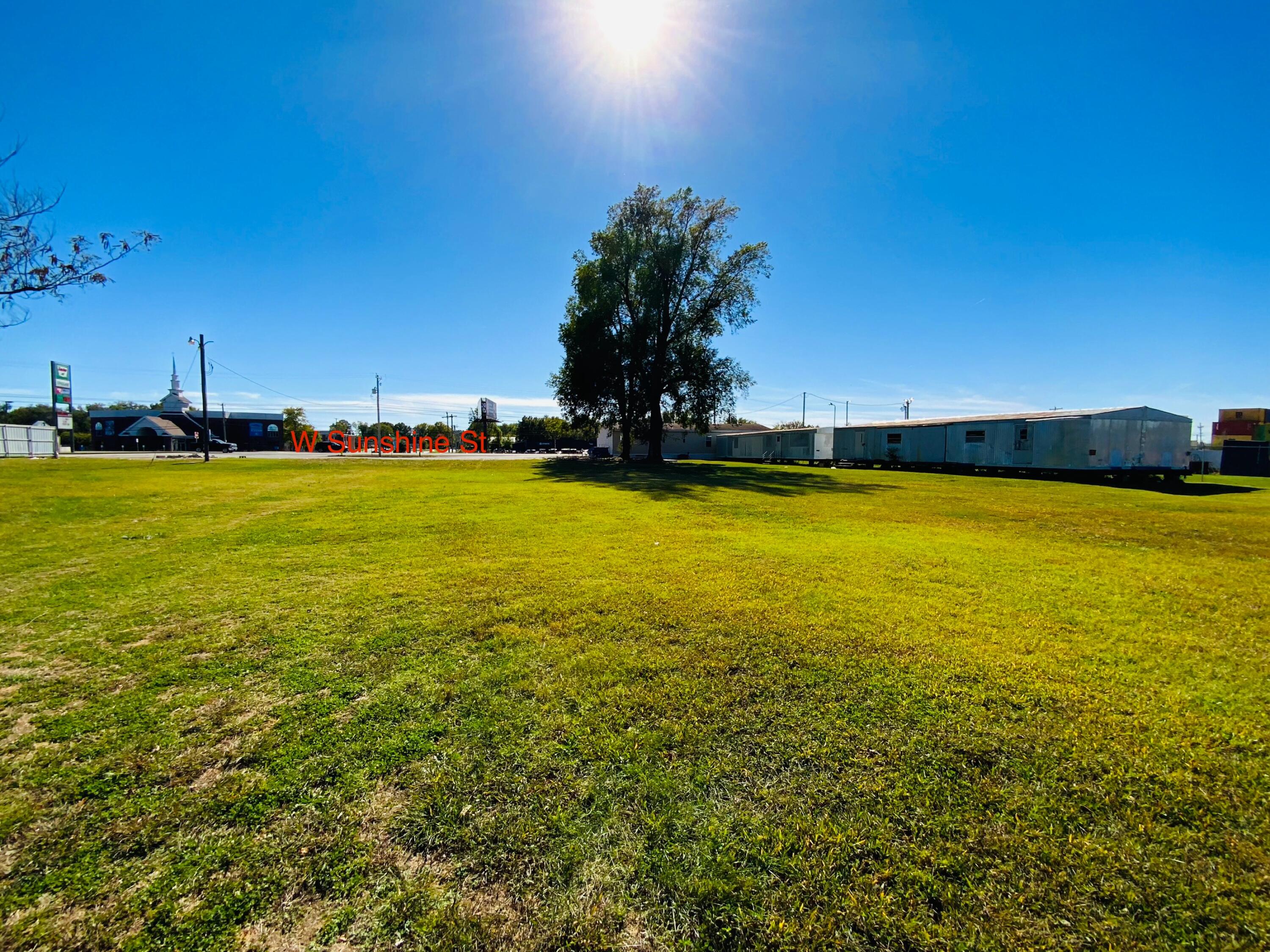 Photo 4 - Commercial Sale for sale – 3115 W Sunshine Street  Springfield, MO