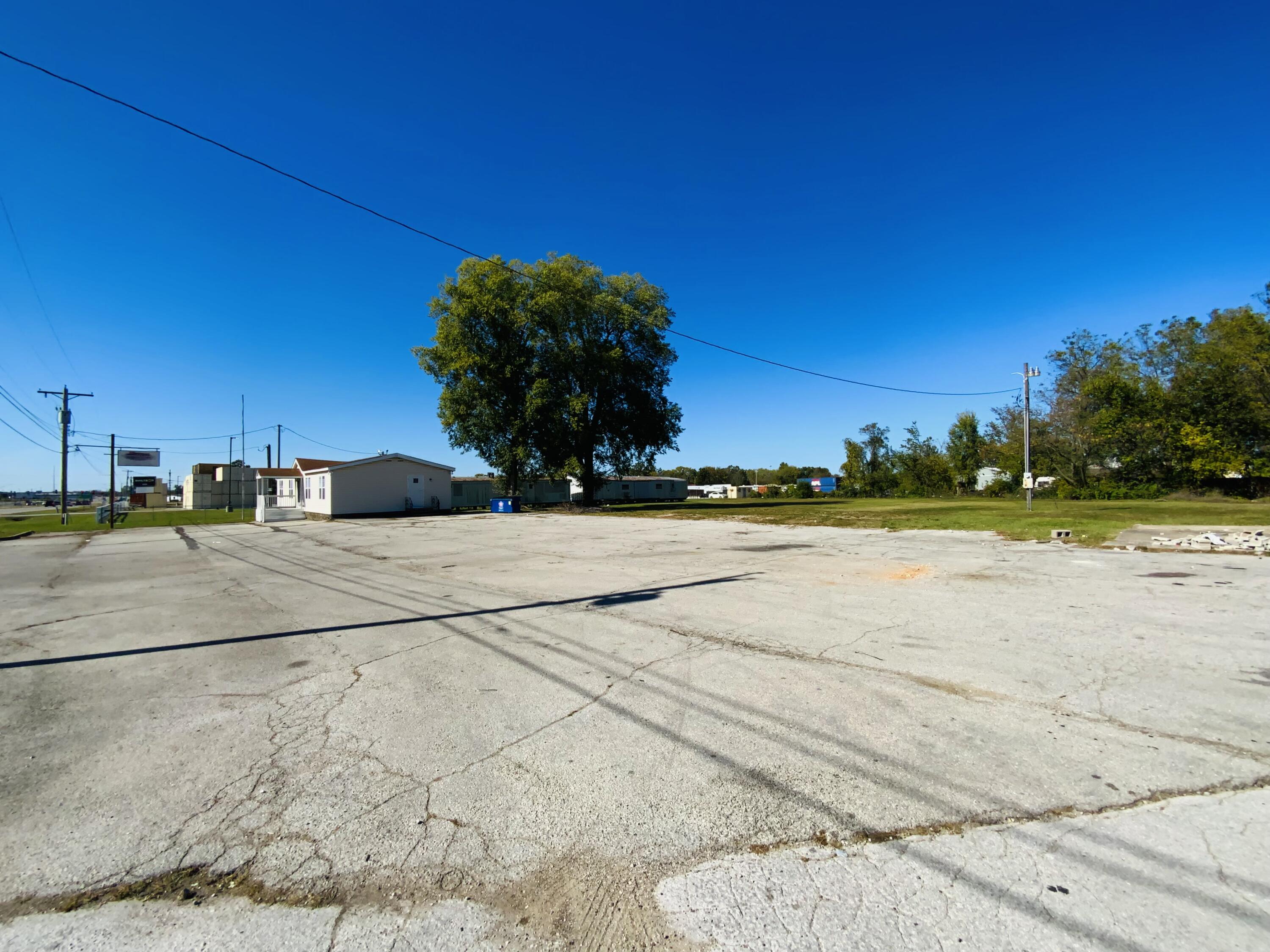 Photo 2 - Commercial Sale for sale – 3115 W Sunshine Street  Springfield, MO