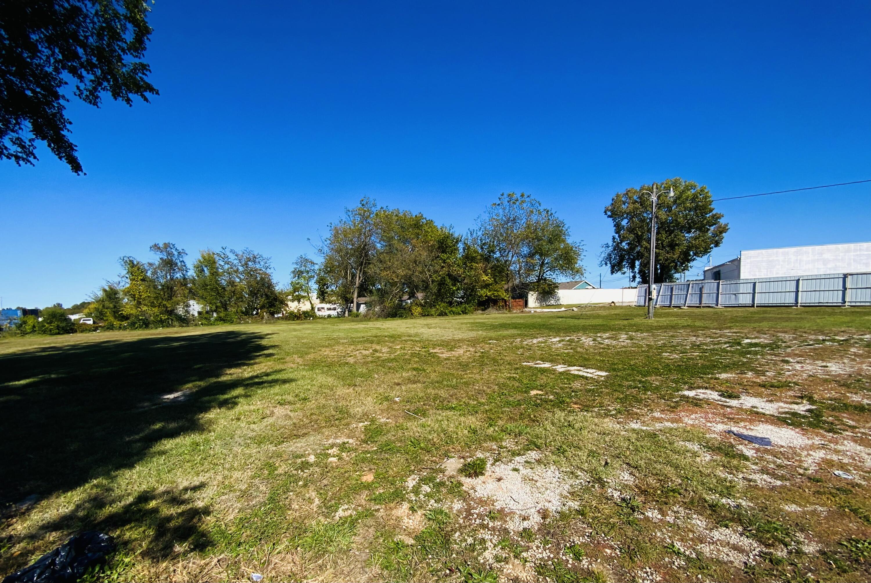 Photo 10 - Commercial Sale for sale – 3115 W Sunshine Street  Springfield, MO