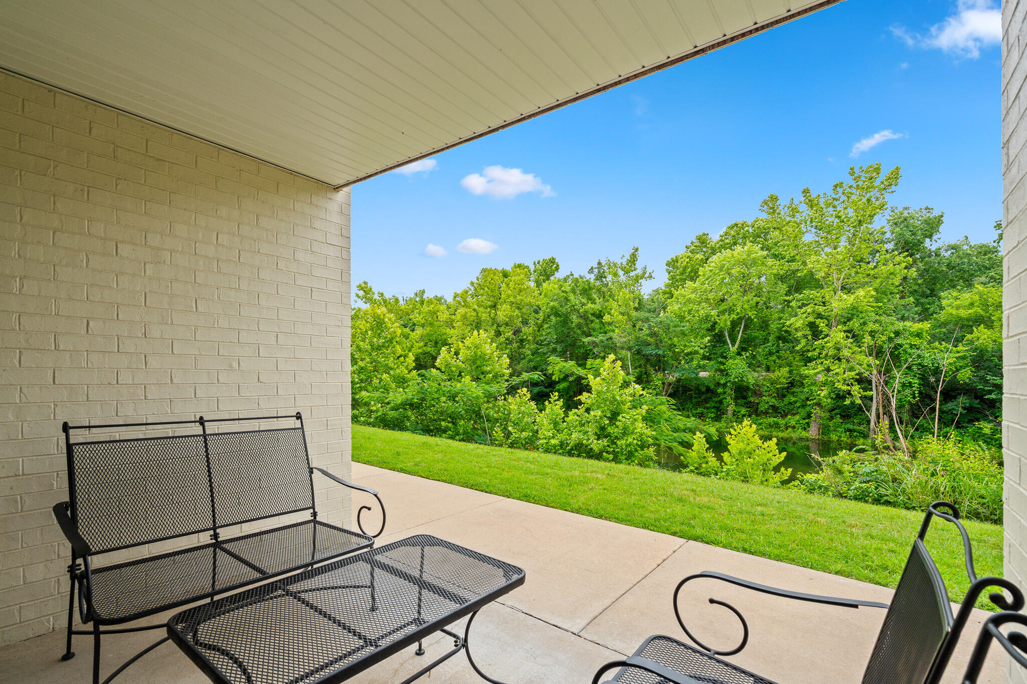 Photo 18 - Residential for sale – 403  Veterans Boulevard  Branson, MO