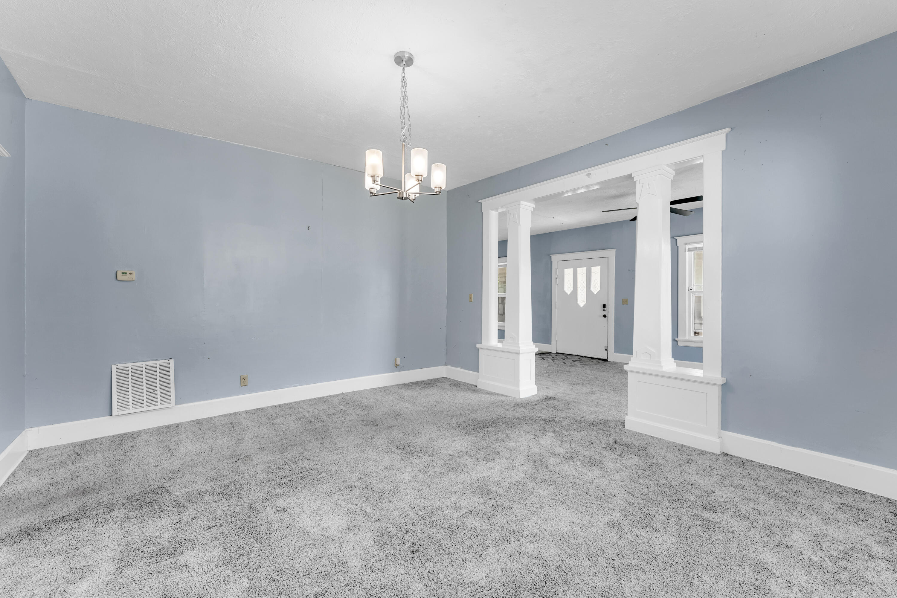 Photo 9 - Residential for sale – 817 W Walnut   Springfield, MO