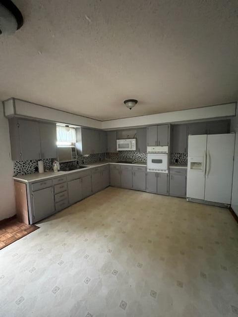 Photo 4 - Residential for sale – 716 N Terrace Lane  Stockton, MO