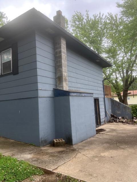 Photo 3 - Residential for sale – 716 N Terrace Lane  Stockton, MO