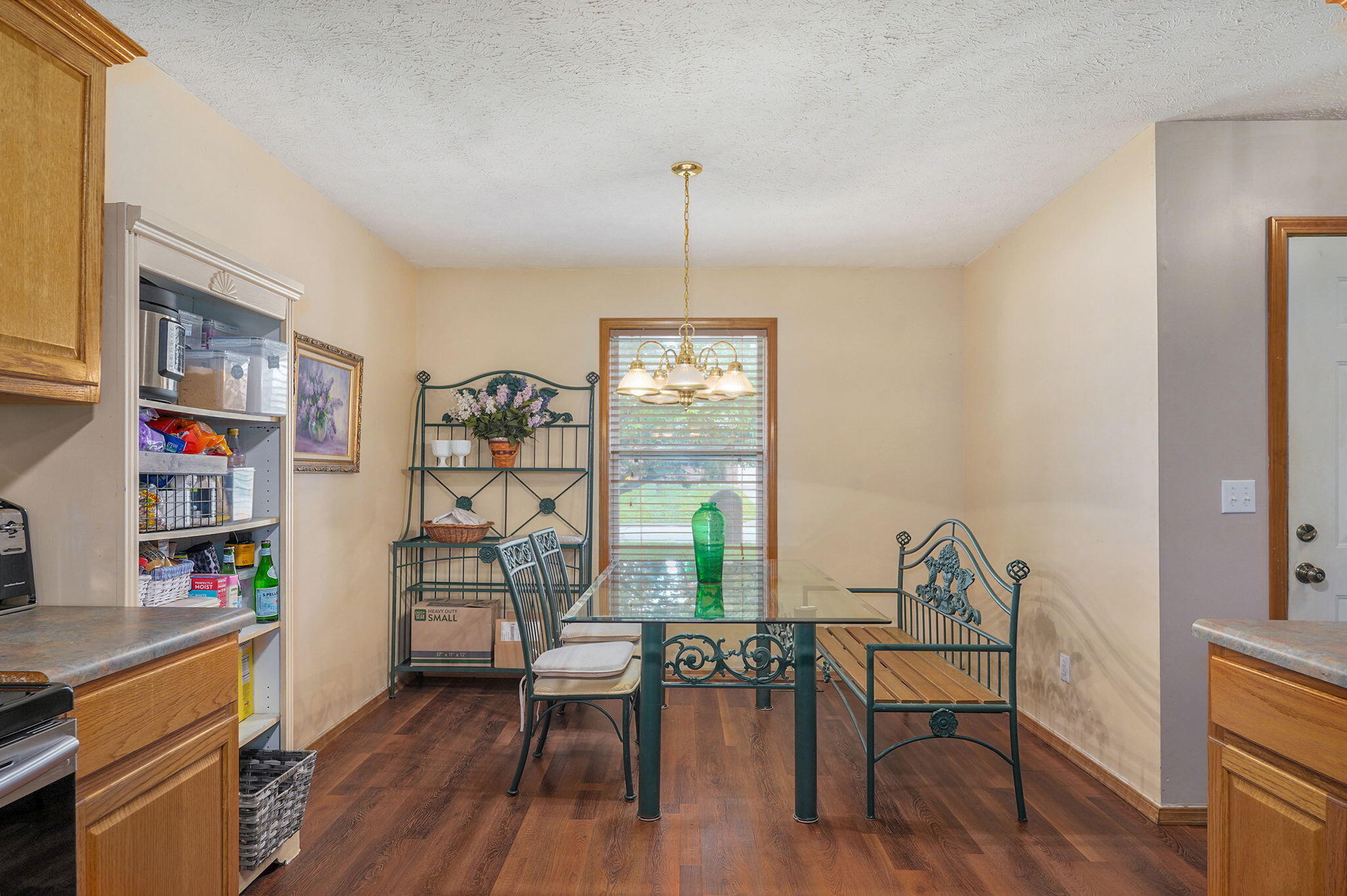 Photo 9 - Residential for sale – 450 S Basswood Avenue  Republic, MO