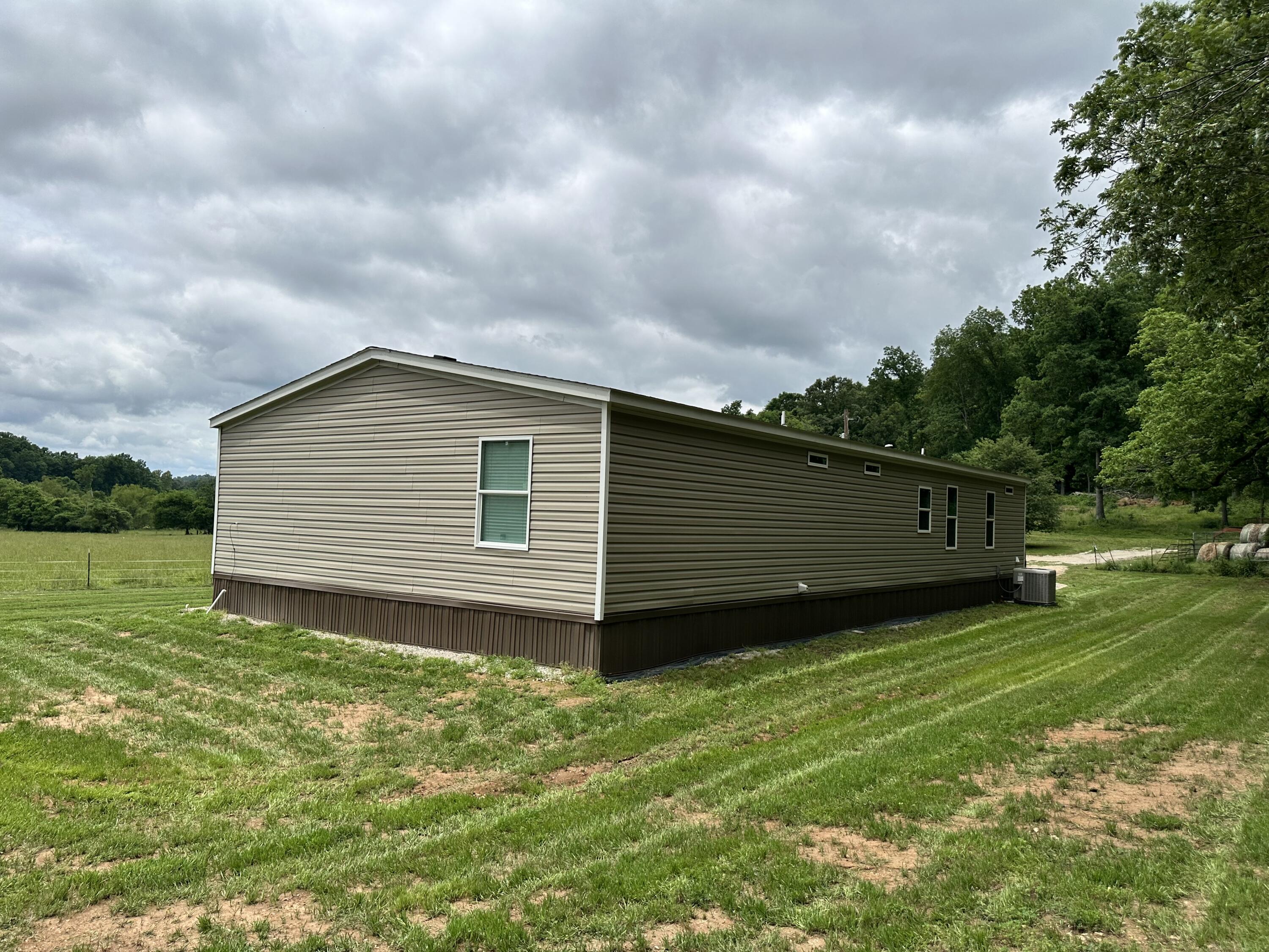 Photo 4 - Farm for sale – 213  Trace Creek Trail   Mammoth Spring, AR