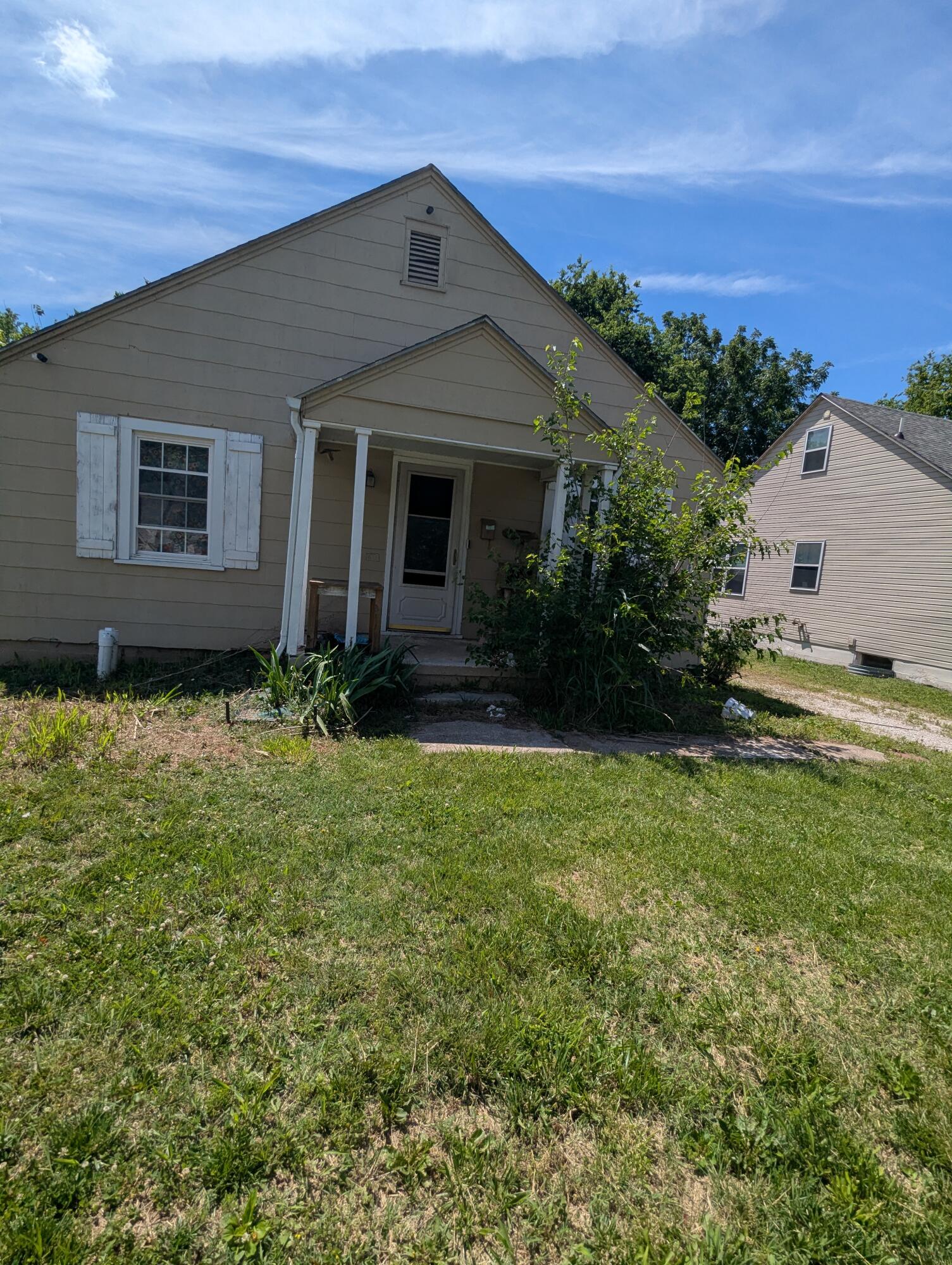 Residential for sale – 421 S West Avenue  Springfield, MO