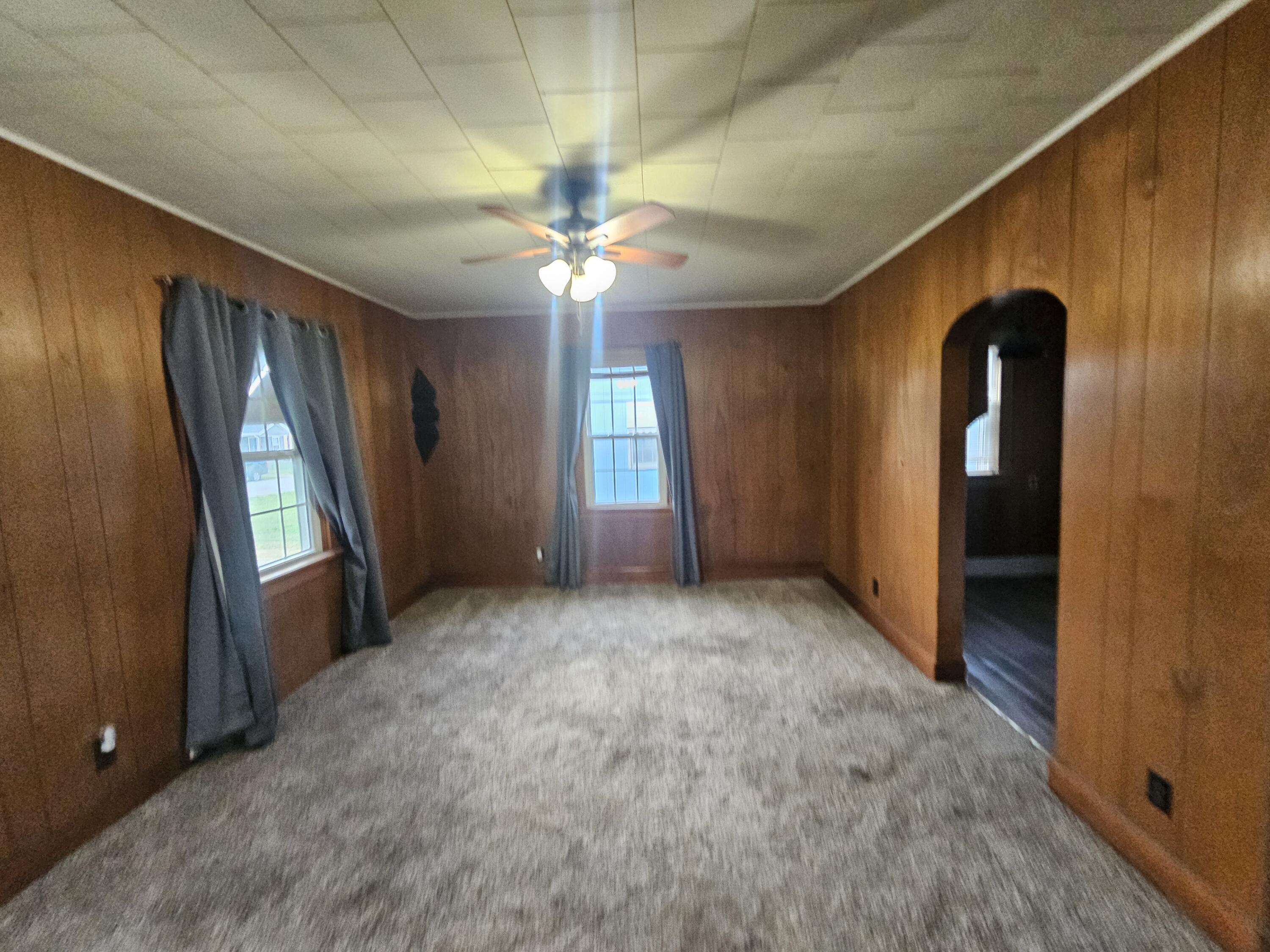Photo 4 - Residential for sale – 1214 S Market Street  Mt Vernon, MO