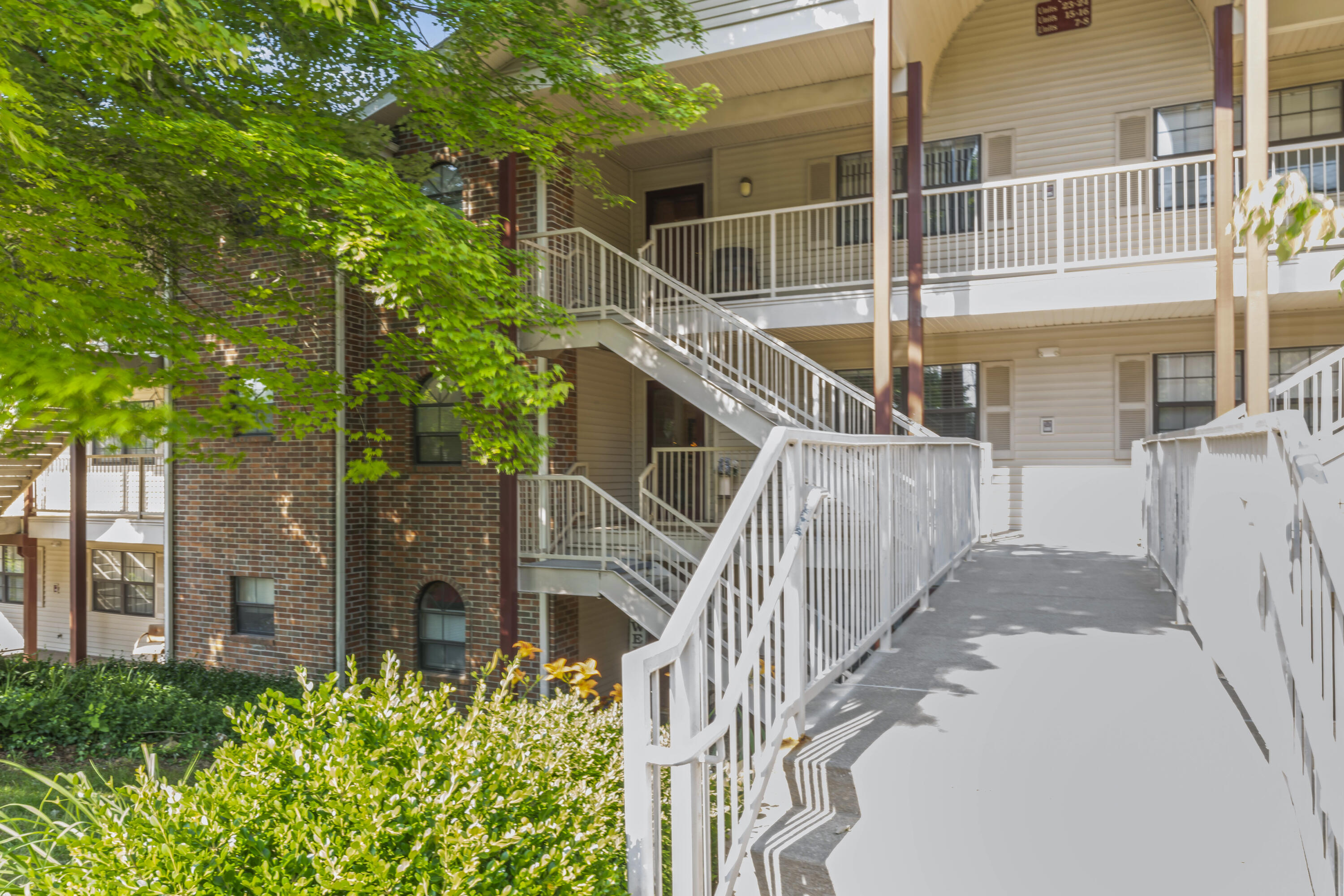 Photo 35 - Residential for sale – 350 S Wildwood   Branson, MO