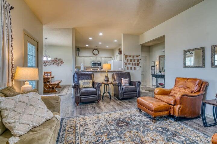 Photo 12 - Residential for sale – 15  Birdie Lane  Branson West, MO