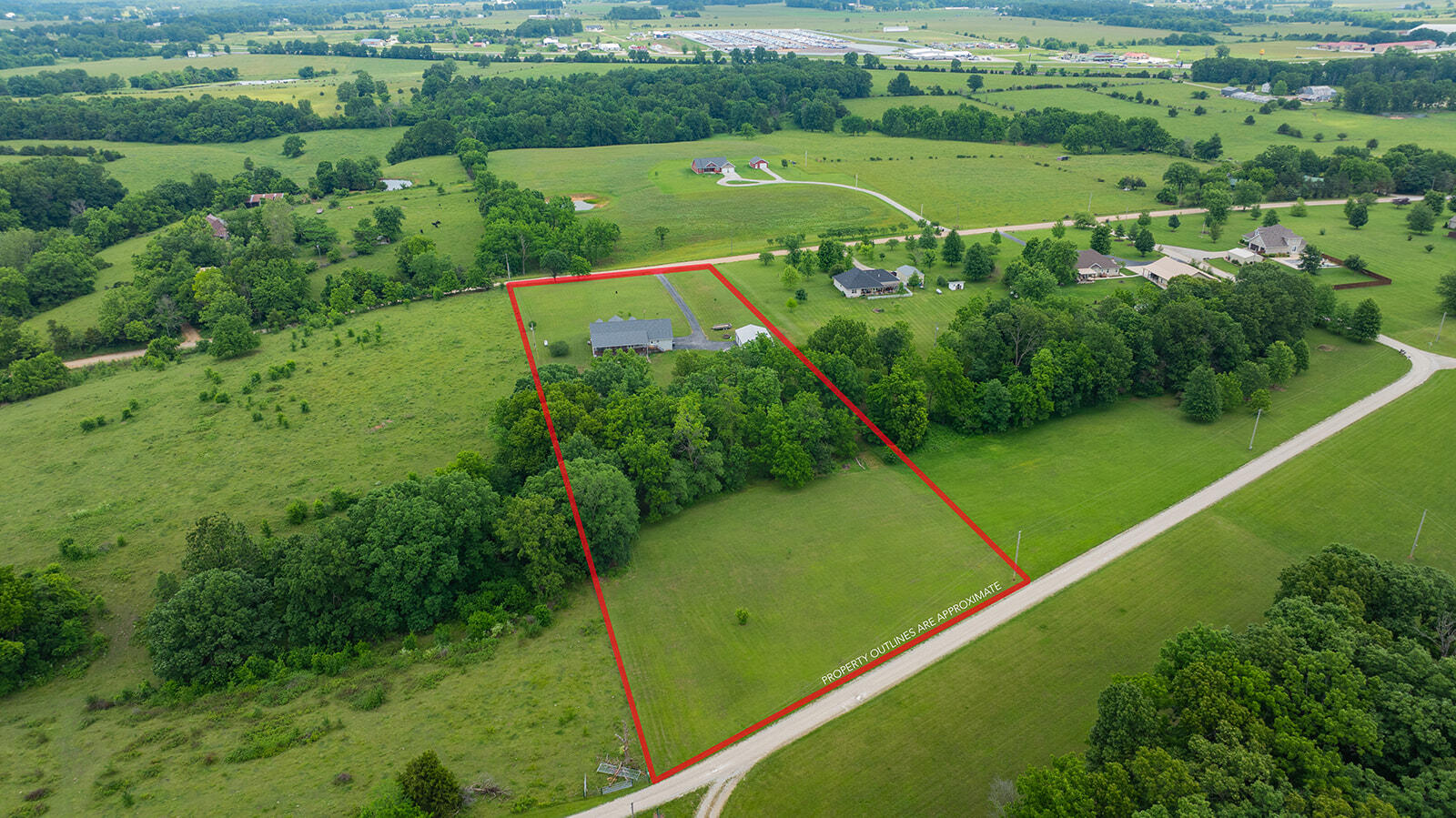 Photo 9 - Residential for sale – 1823  Finley Falls Road  Seymour, MO