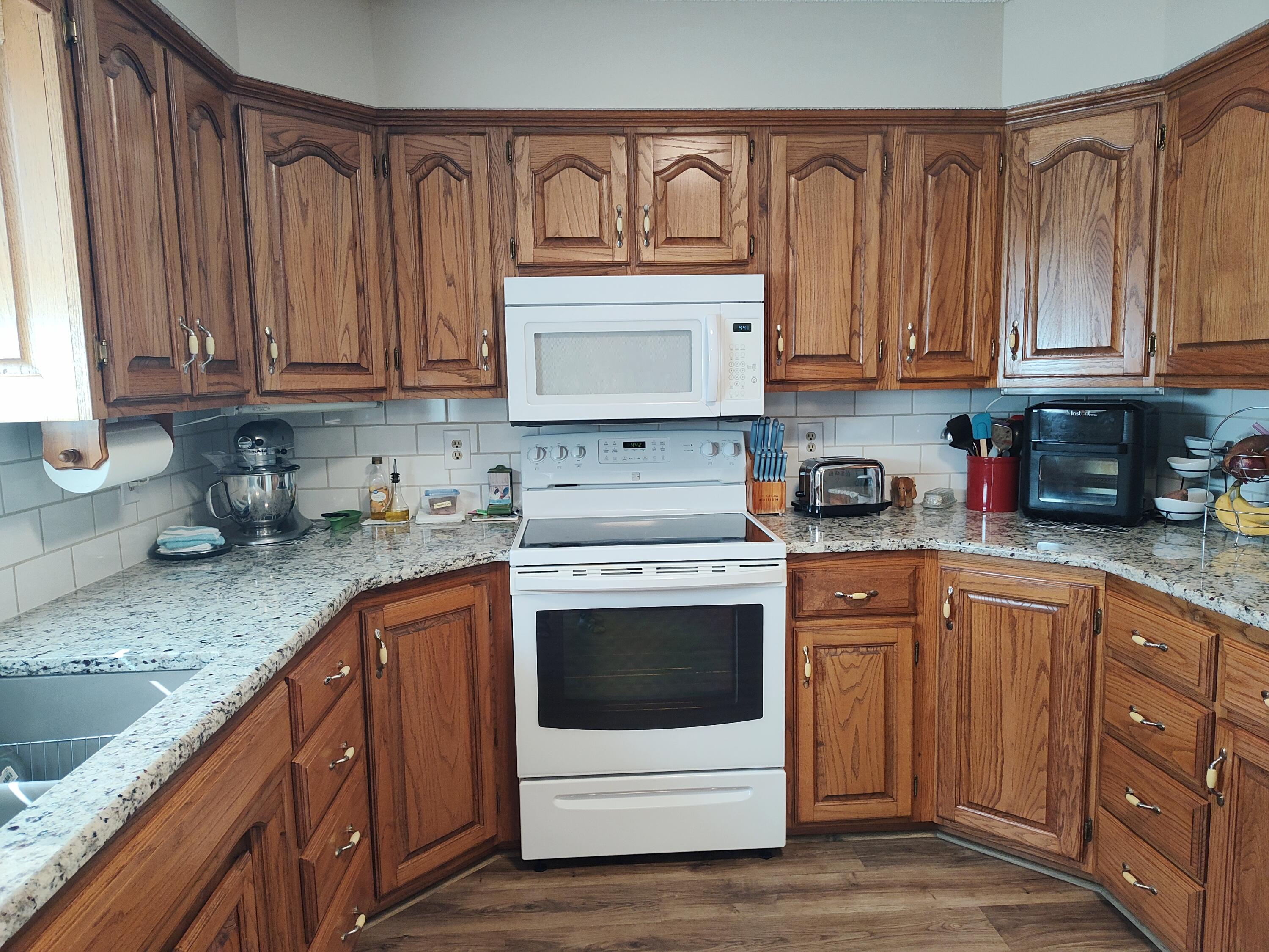 Photo 10 - Residential for sale – 1505 S Sunset Avenue  Bolivar, MO