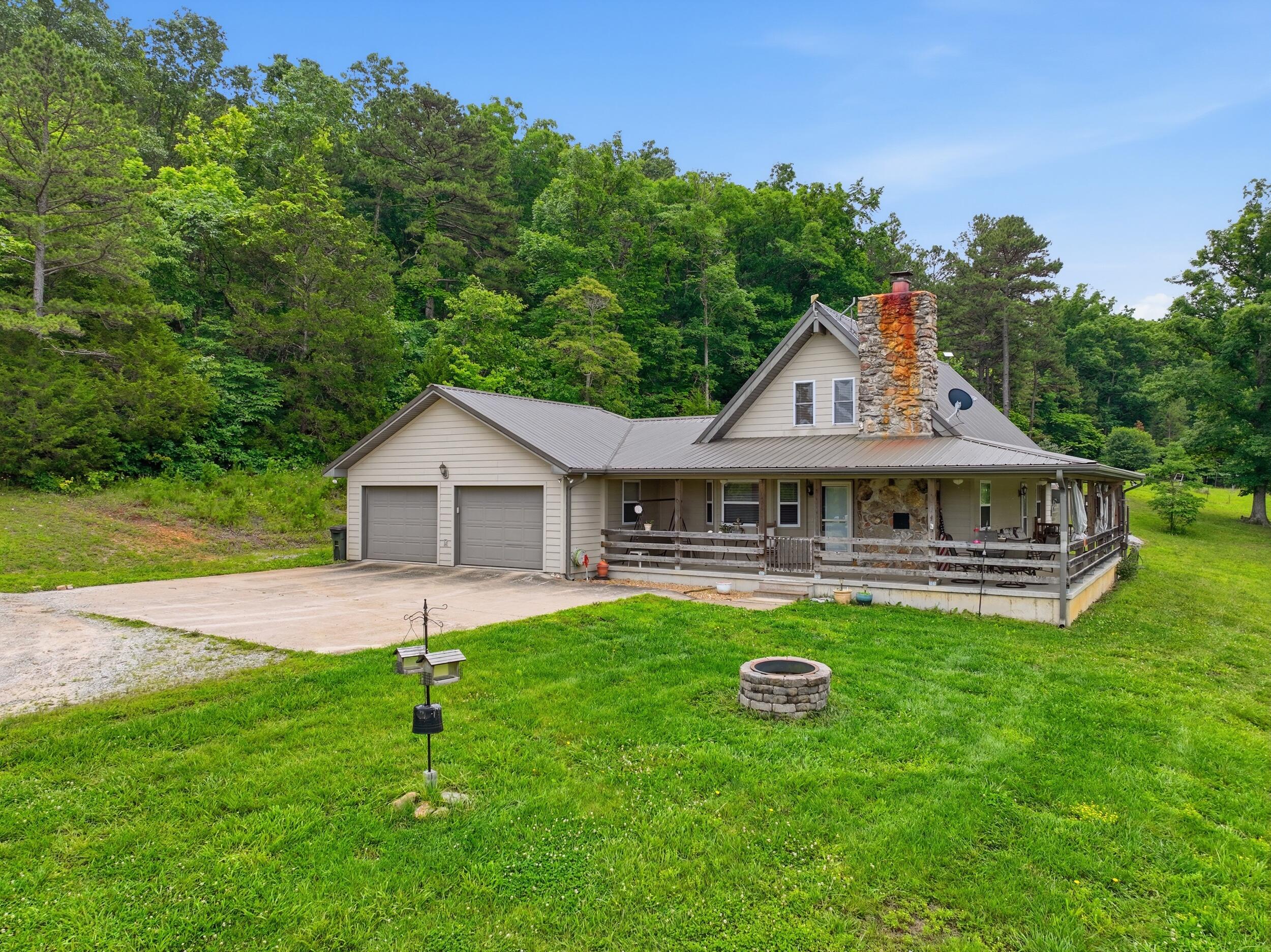 Photo 67 - Farm for sale – 9723  Highway E   Houston, MO