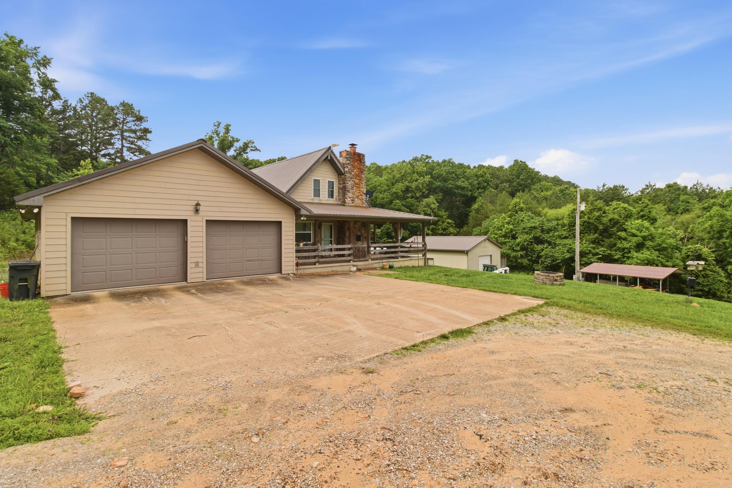 Photo 6 - Farm for sale – 9723  Highway E   Houston, MO