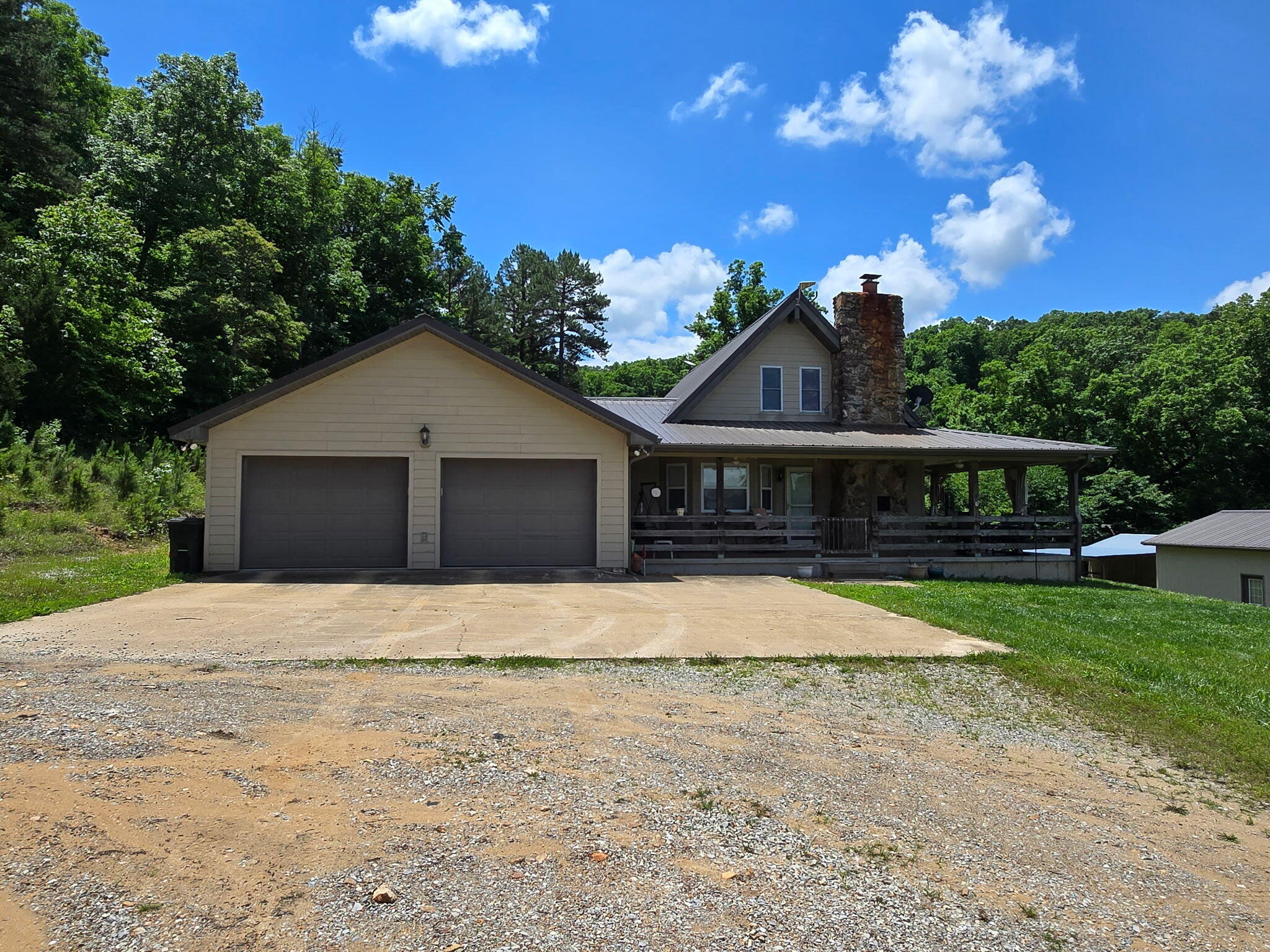 Photo 70 - Farm for sale – 9723  Highway E   Houston, MO