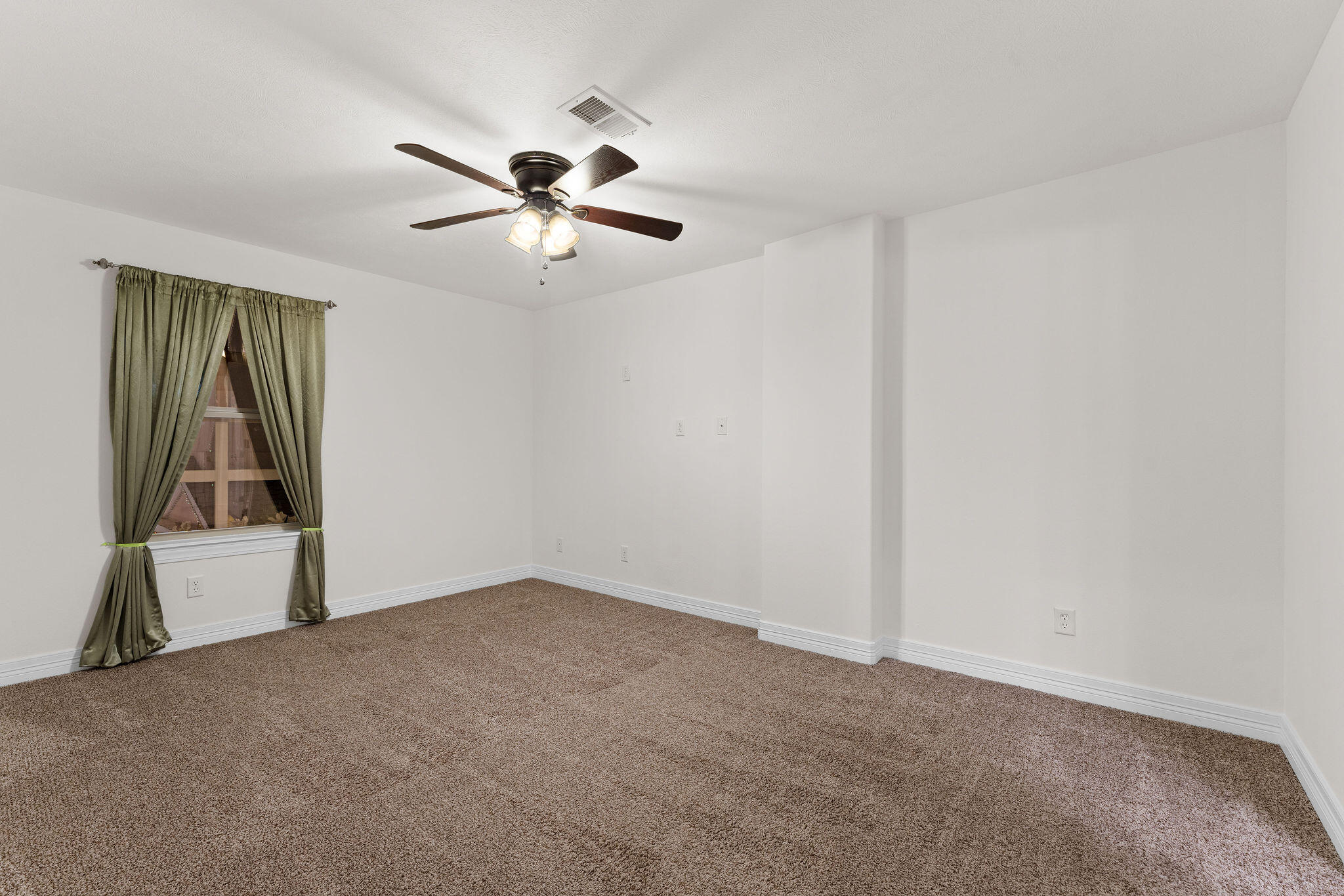 Photo 8 - Residential for sale – 180  Grace Chapel Road  Blue Eye, MO