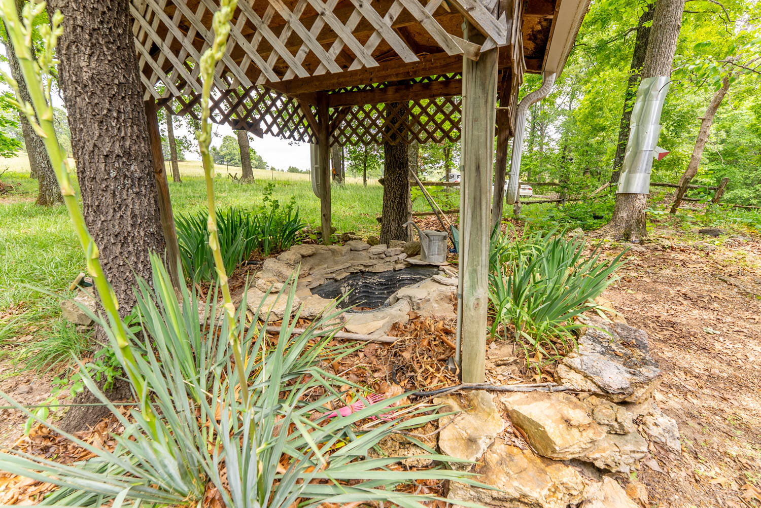 Photo 57 - Residential for sale – 75  County Road 7280   Caulfield, MO