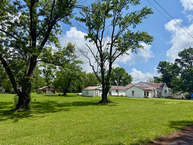 Photo 2 - Residential for sale – 351  6th Street  Summersville, MO