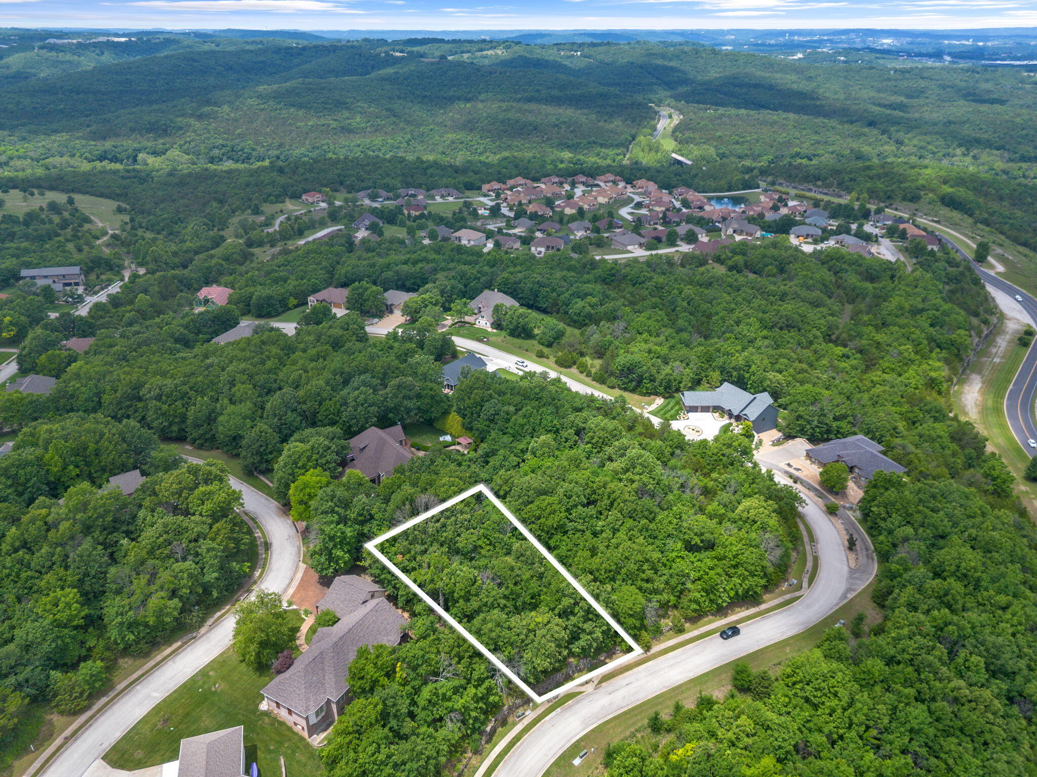 Photo 3 - Land for sale – 137  Forest Oak Drive  Hollister, MO