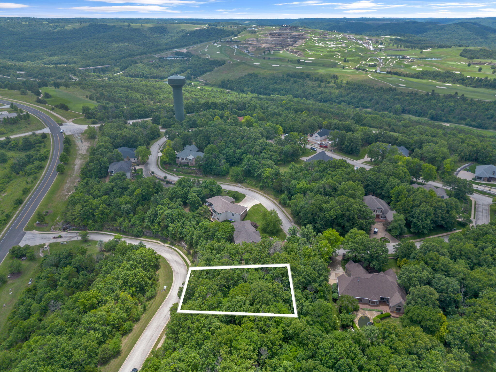 Photo 4 - Land for sale – 137  Forest Oak Drive  Hollister, MO