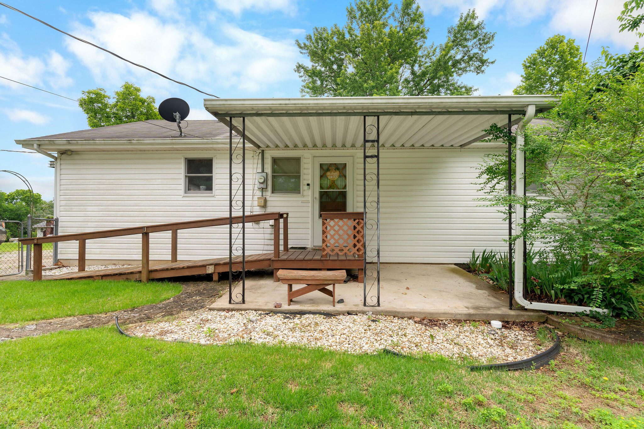 Photo 8 - Residential for sale – 206  Meadow Lane Drive  Kissee Mills, MO