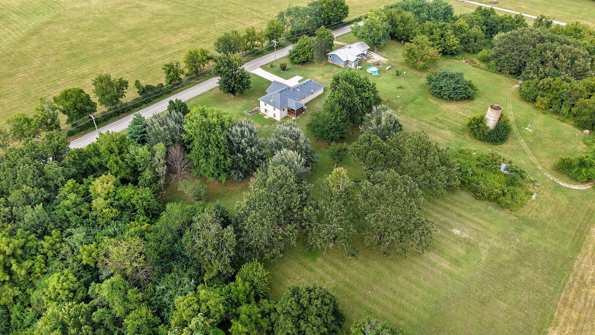 Photo 5 - Residential for sale – 8592 W Farm Road 104   Willard, MO