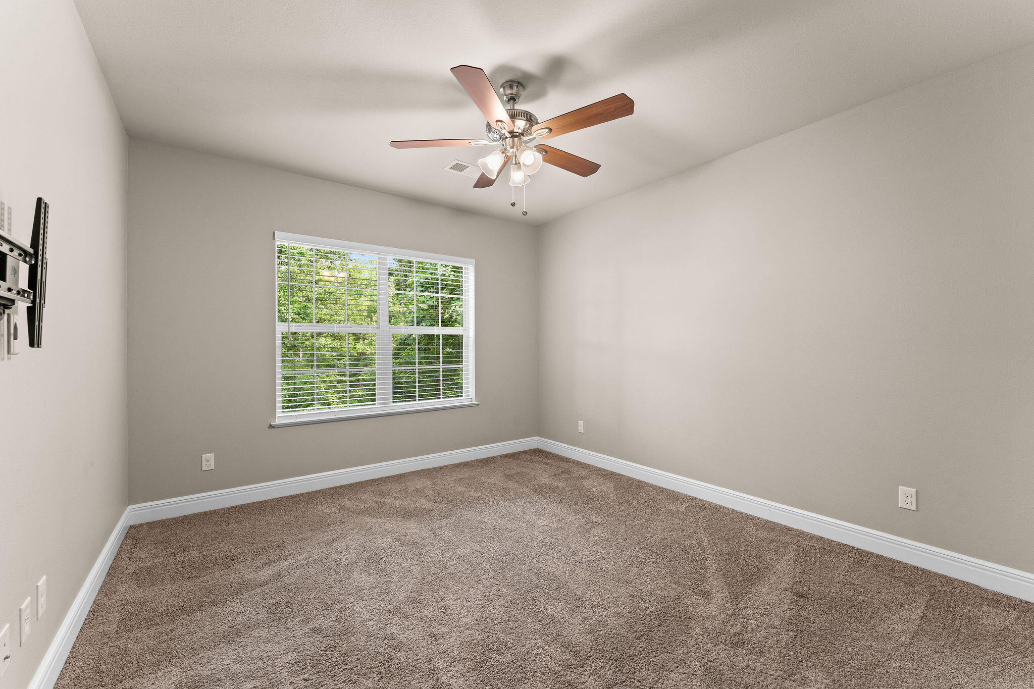 Photo 43 - Residential for sale – 156  Pinehurst Drive  Branson, MO