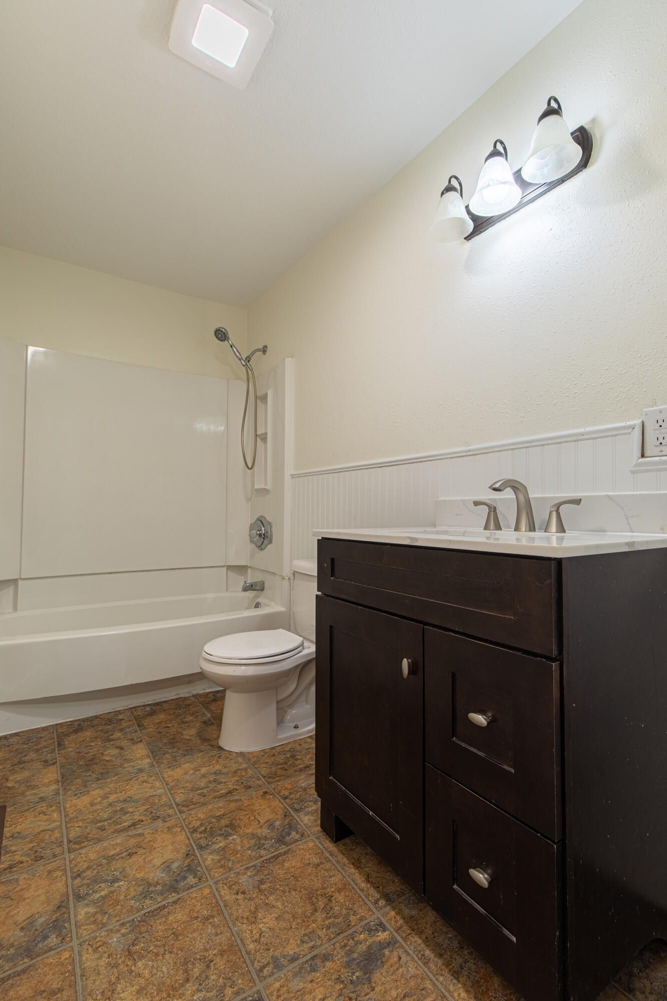 Photo 17 - Residential for sale – 1507  Cherry Street  Lamar, MO