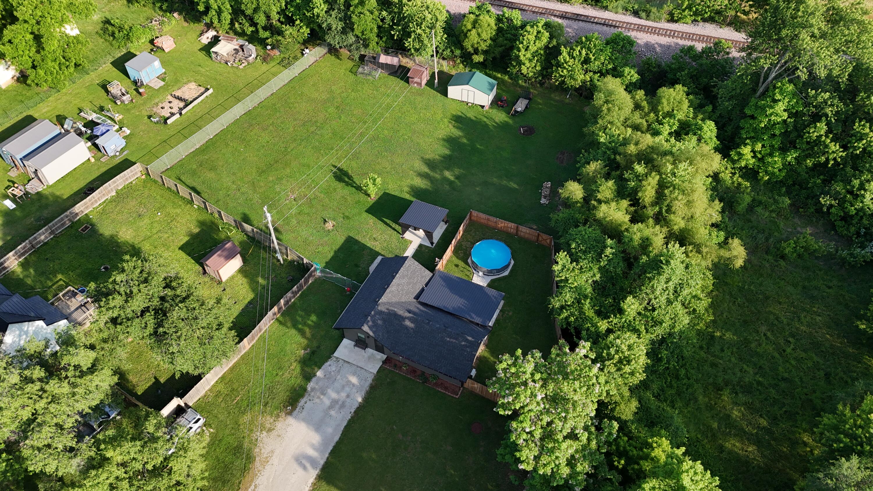 Photo 35 - Residential for sale – 312 W North Street  Mountain Grove, MO