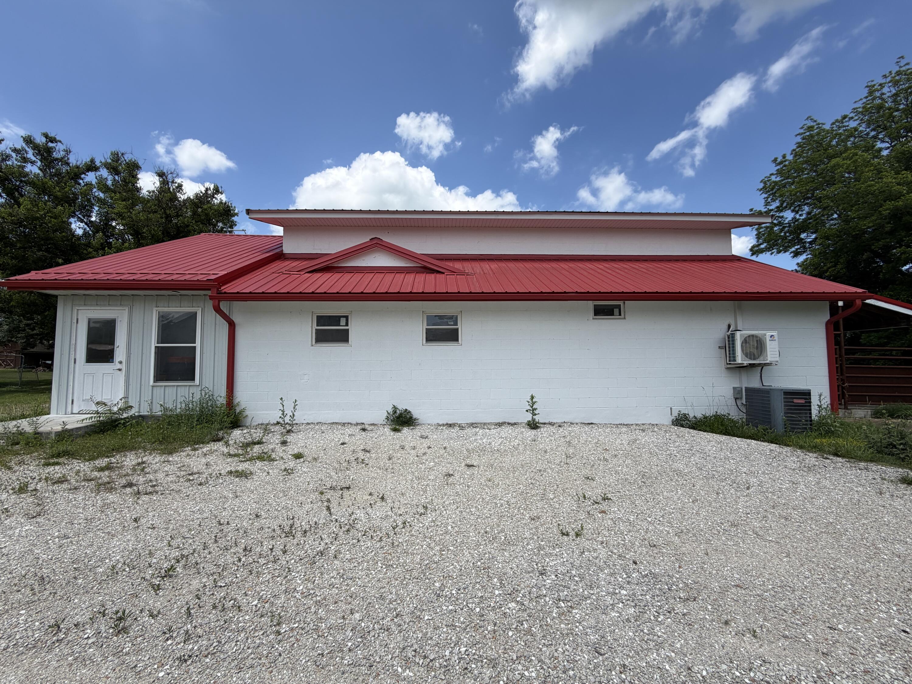 Commercial Sale for sale – 309 W 3rd Street  Fair Play, MO