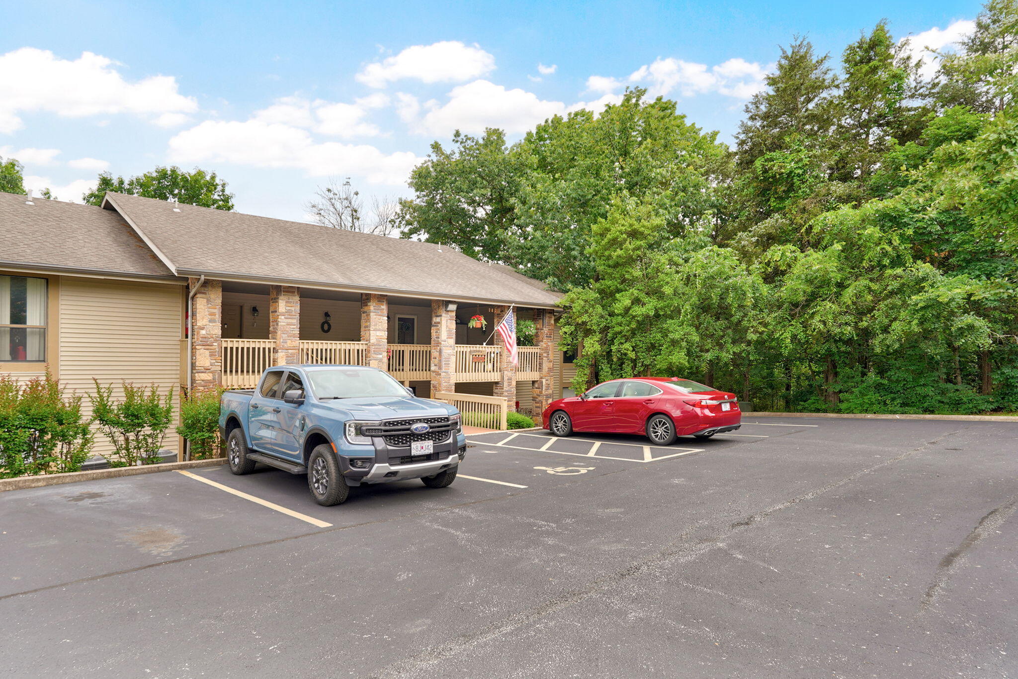 Photo 3 - Residential for sale – 152  Turnberry Drive  Branson, MO