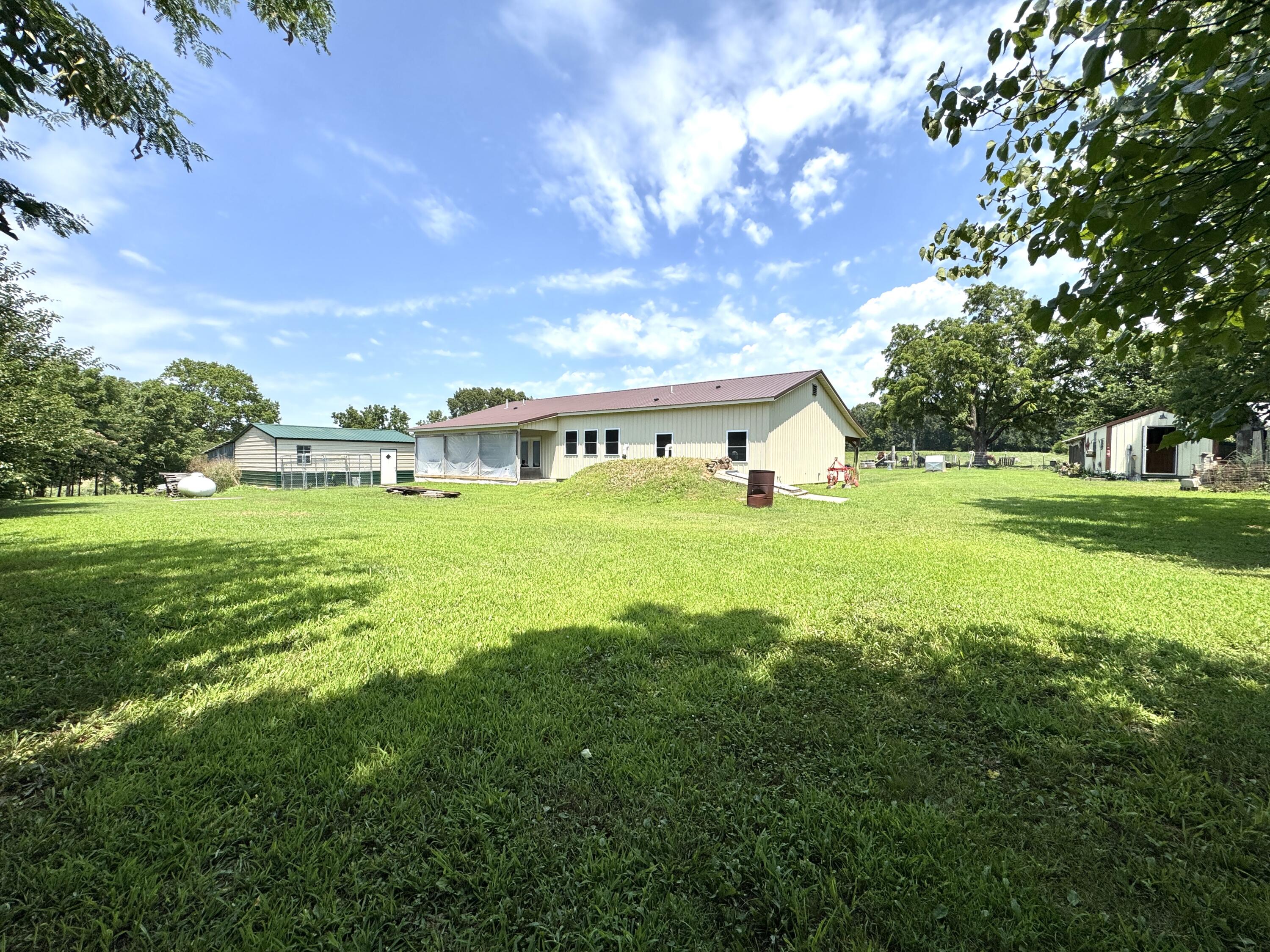 Photo 5 - Residential for sale – 574 E Dade 102   Everton, MO