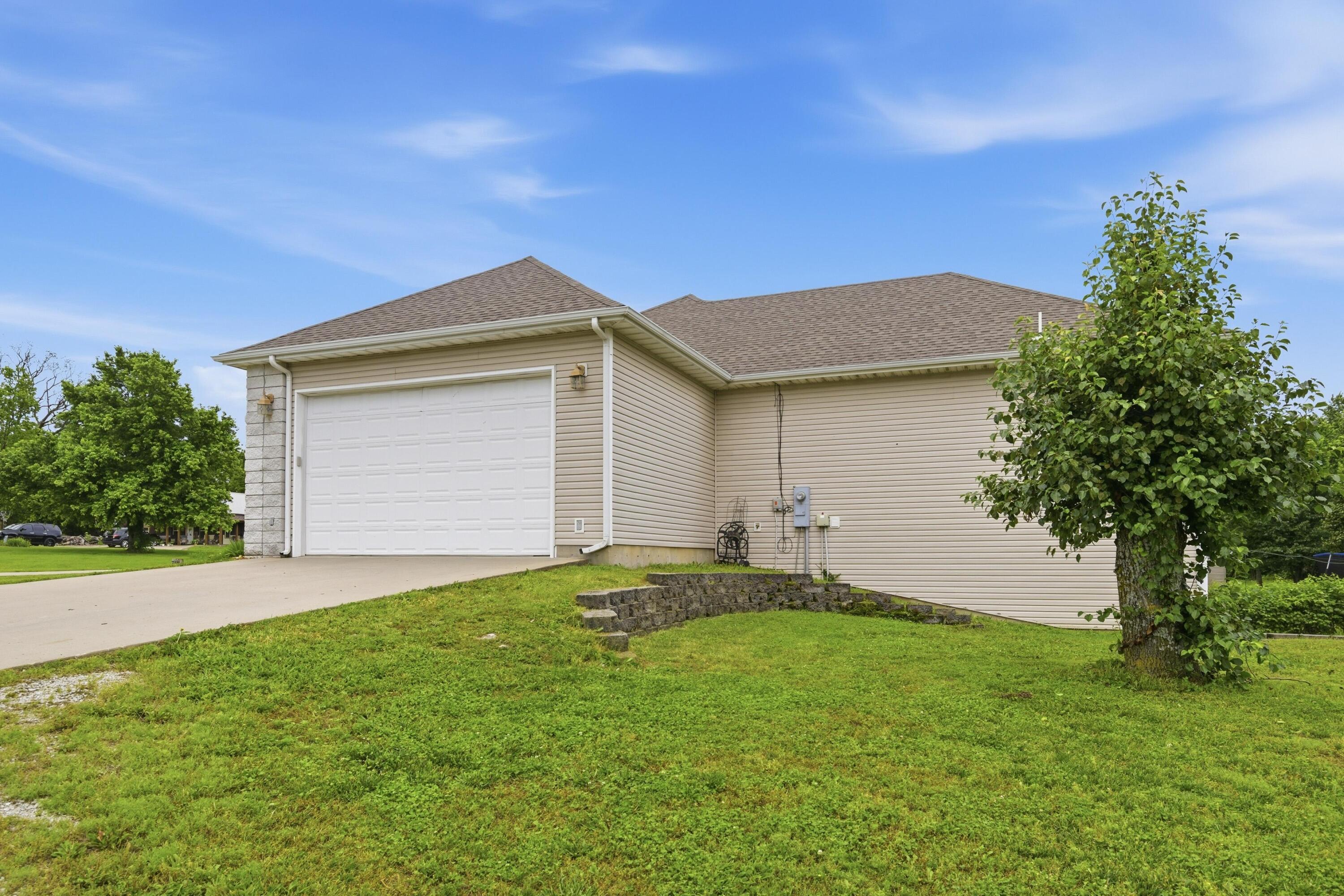 Photo 69 - Residential for sale – 2355 S County Lane 124   Carthage, MO