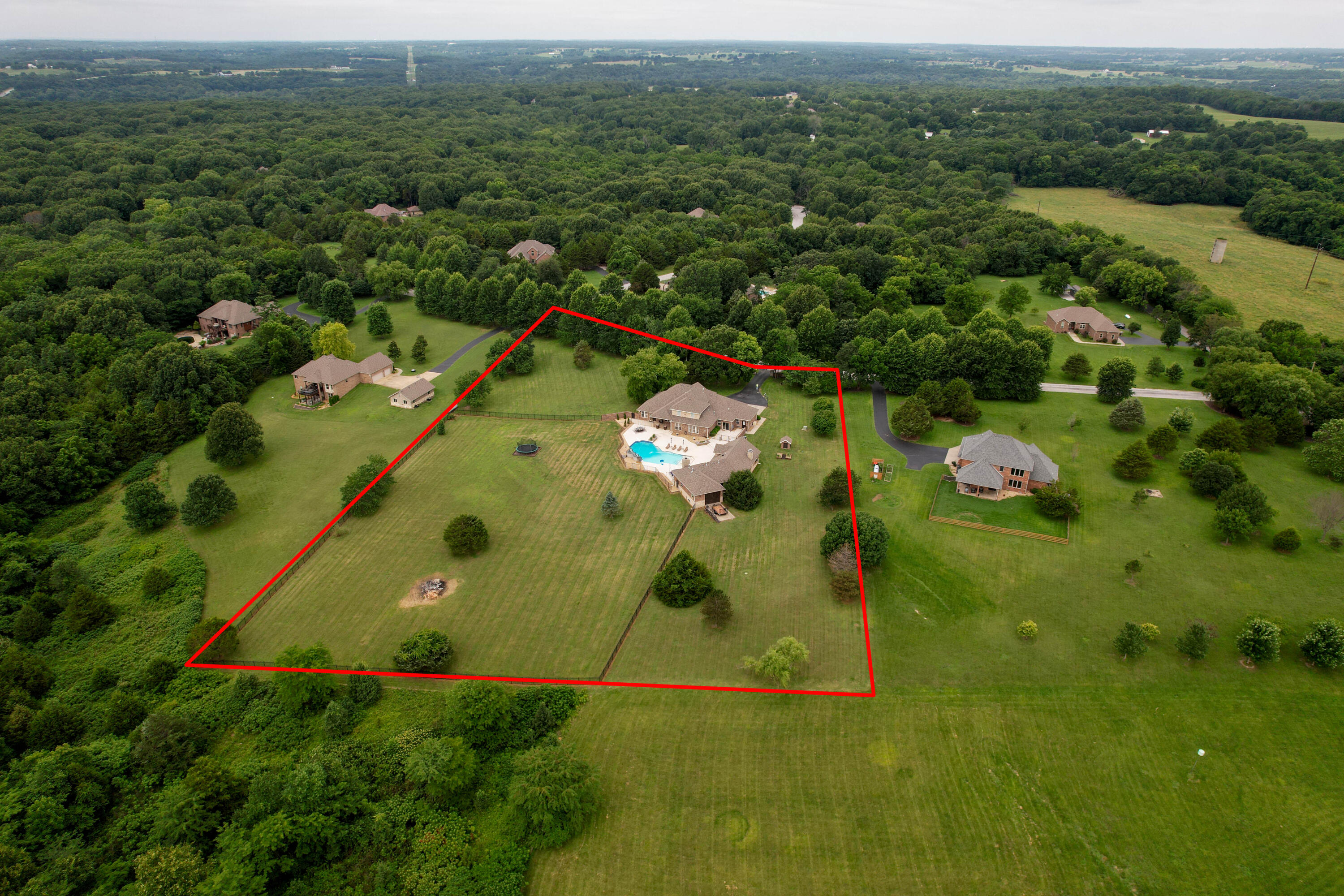 Photo 79 - Residential for sale – 1106 N Pebble Creek Drive  Nixa, MO
