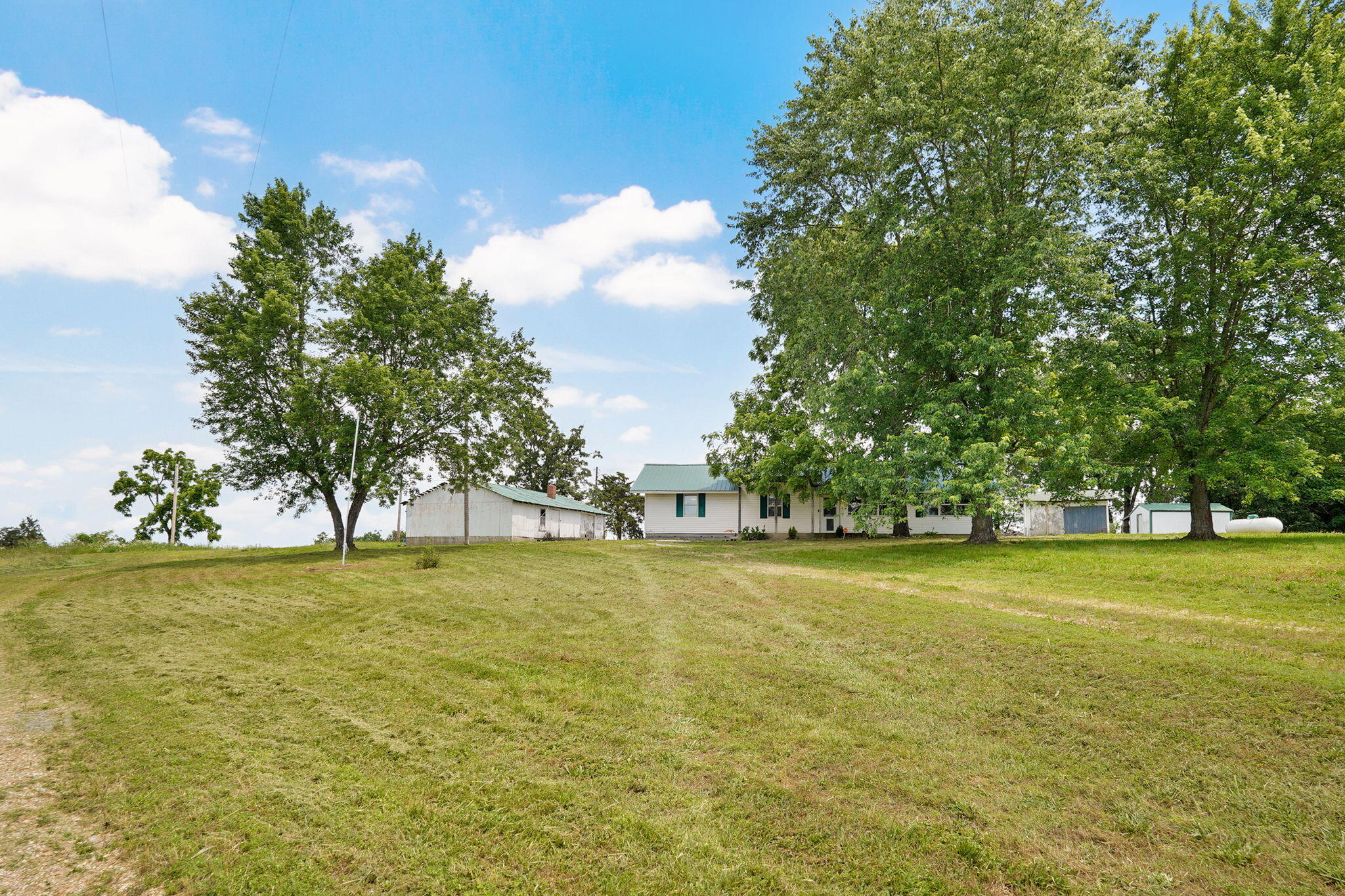 Photo 6 - Residential for sale – 30017  Jeffries Road  Richland, MO