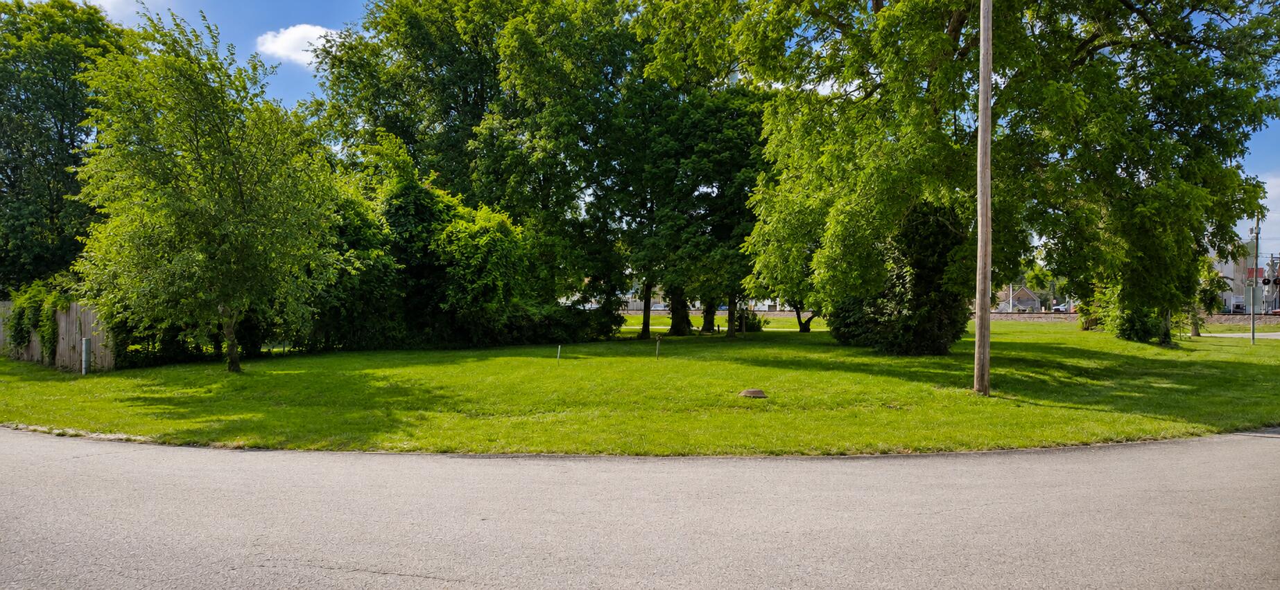Land for sale – Lots12-14 NE Main Street  Billings, MO