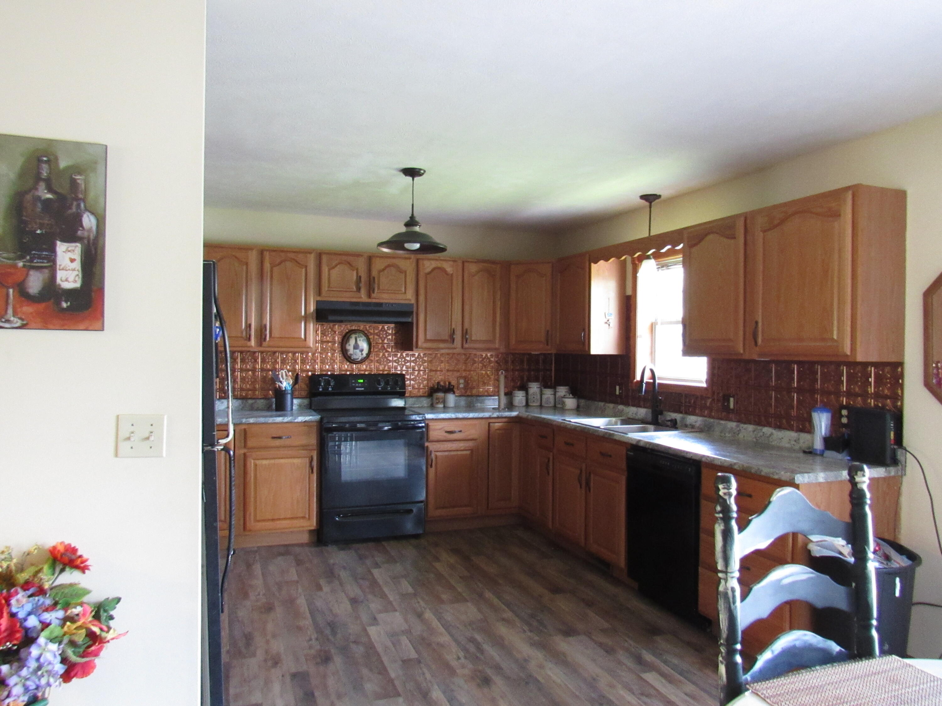 Photo 19 - Residential for sale – 547 N Dill Street  Marshfield, MO