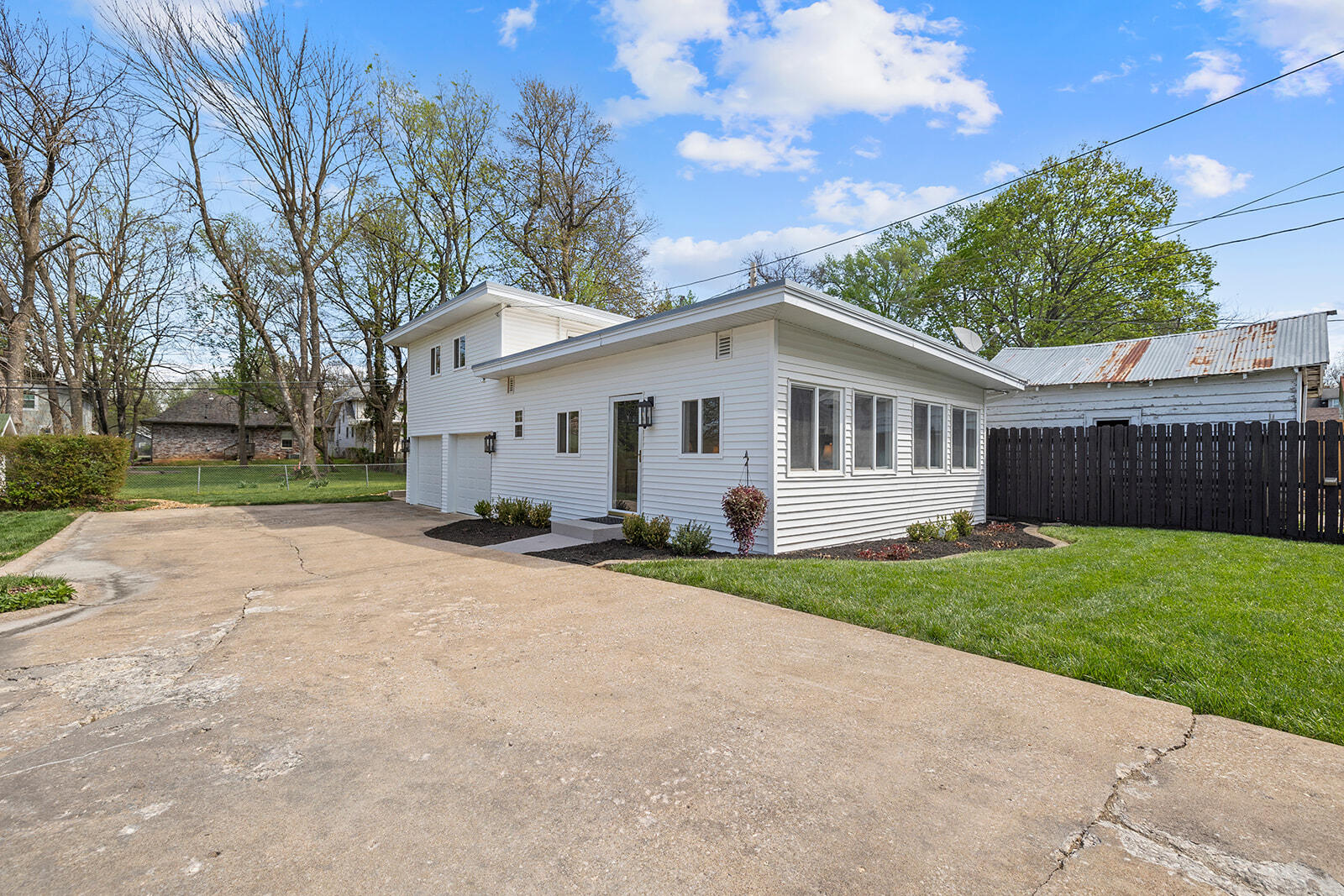 Photo 60 - Residential for sale – 1307 E Delmar Street  Springfield, MO