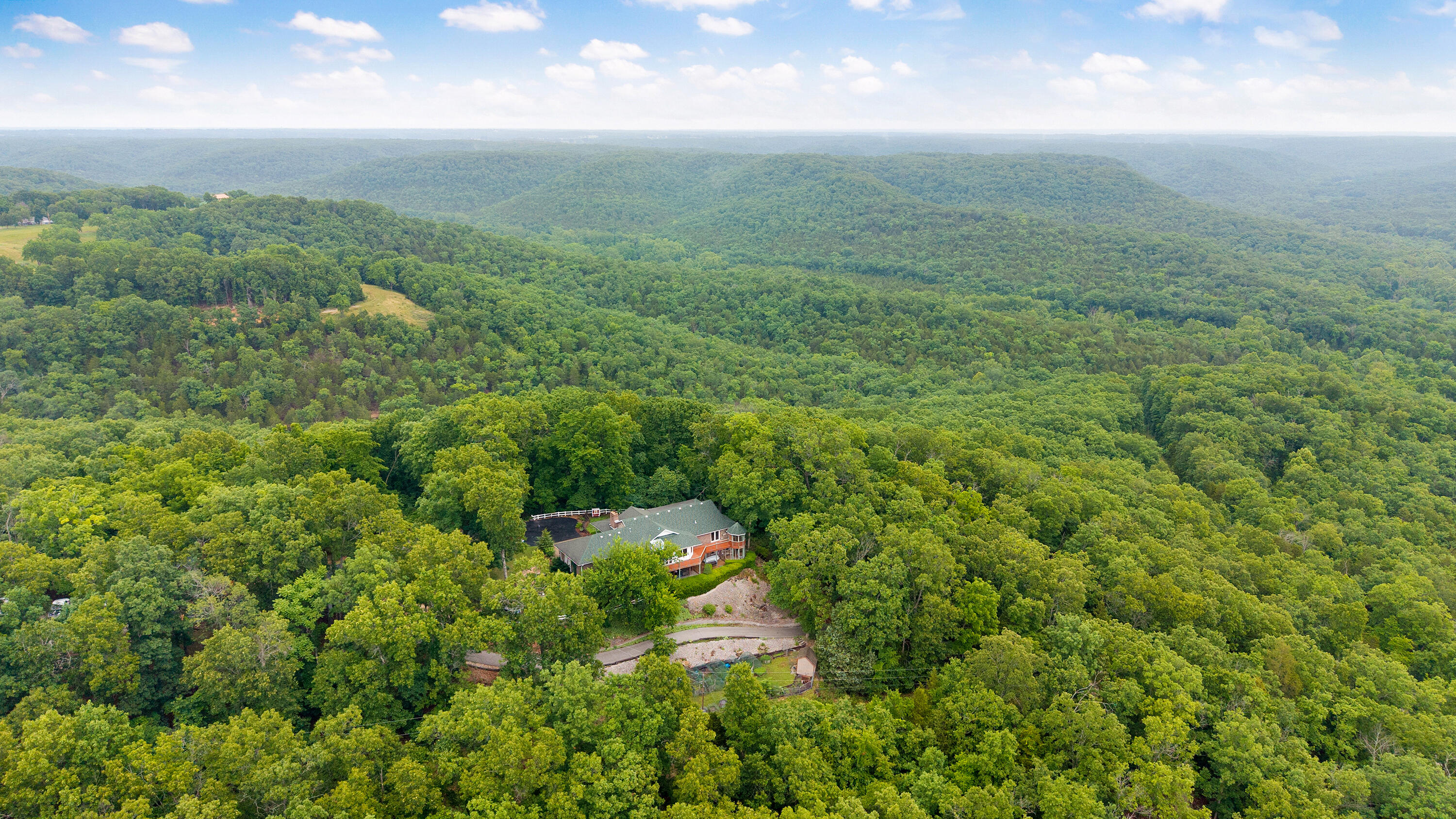 Photo 3 - Residential for sale – 1908  Center Road  Ozark, MO