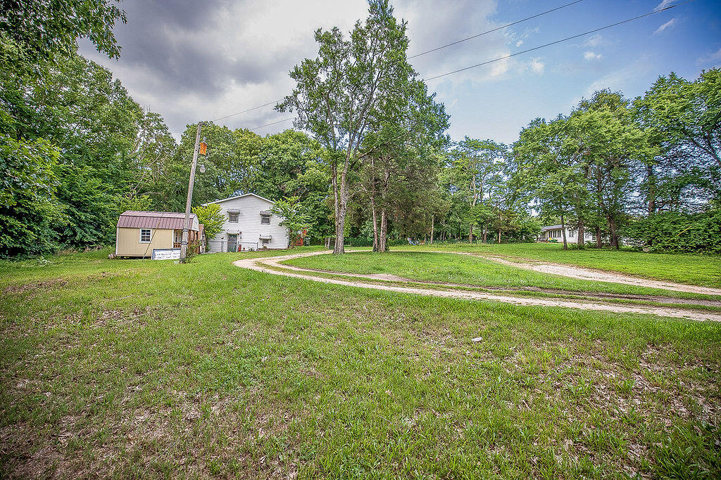Photo 15 - Residential for sale – 230 E Silver Creek Road  Forsyth, MO