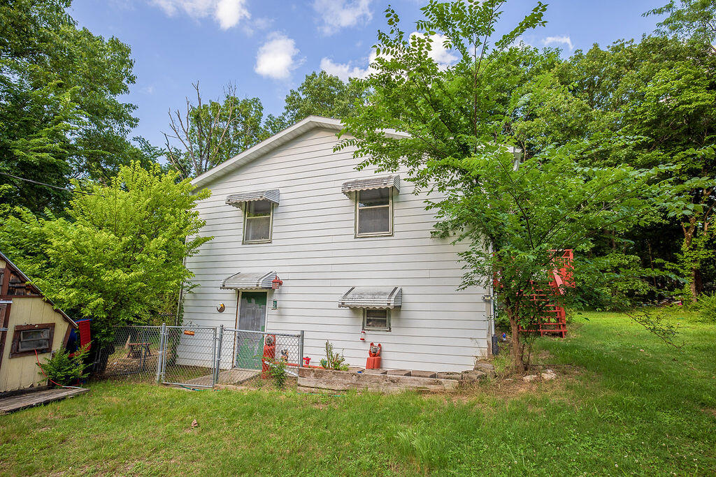 Photo 9 - Residential for sale – 230 E Silver Creek Road  Forsyth, MO