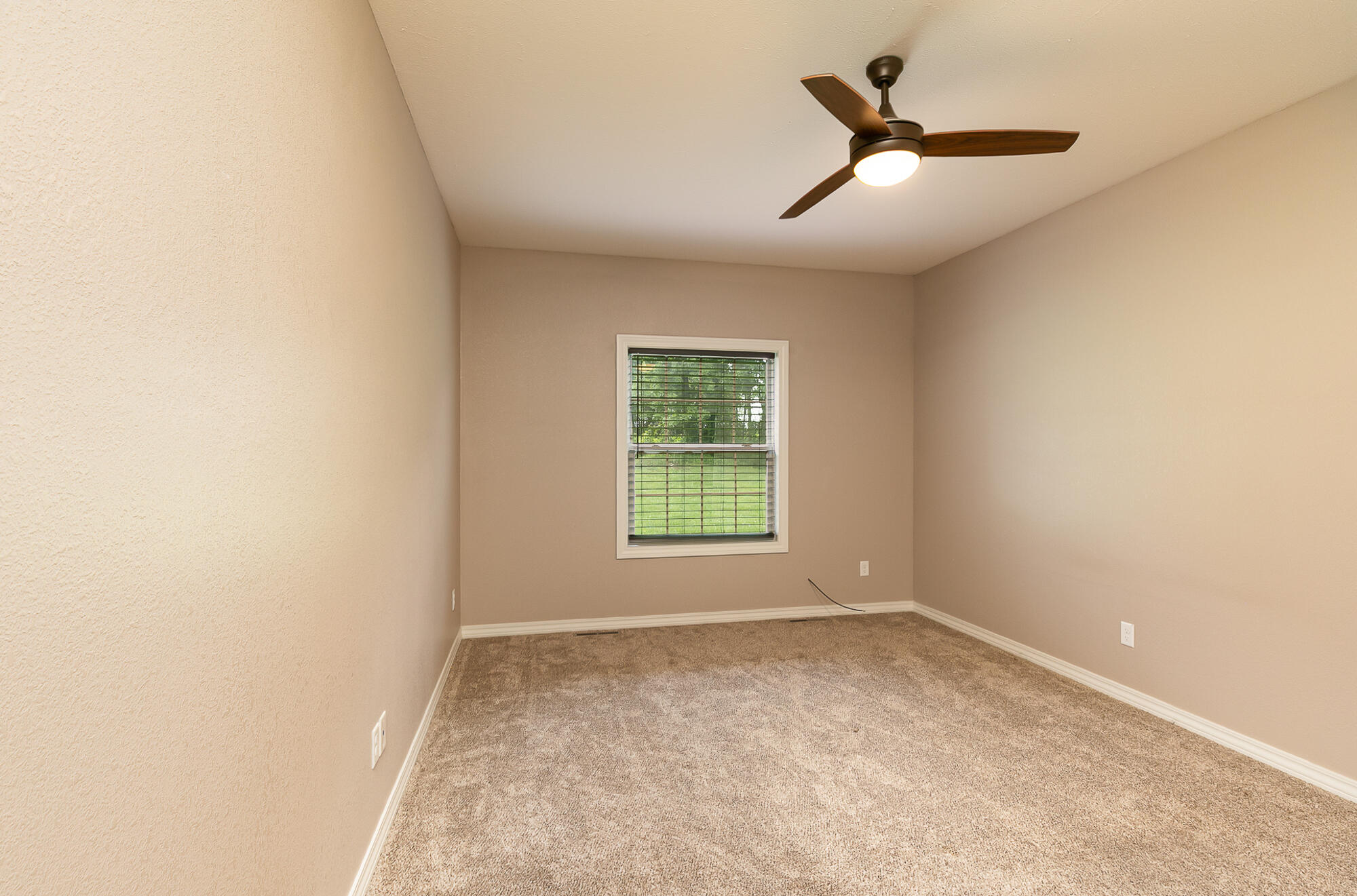 Photo 14 - Residential for sale – 1280 S Mission Avenue  Bolivar, MO