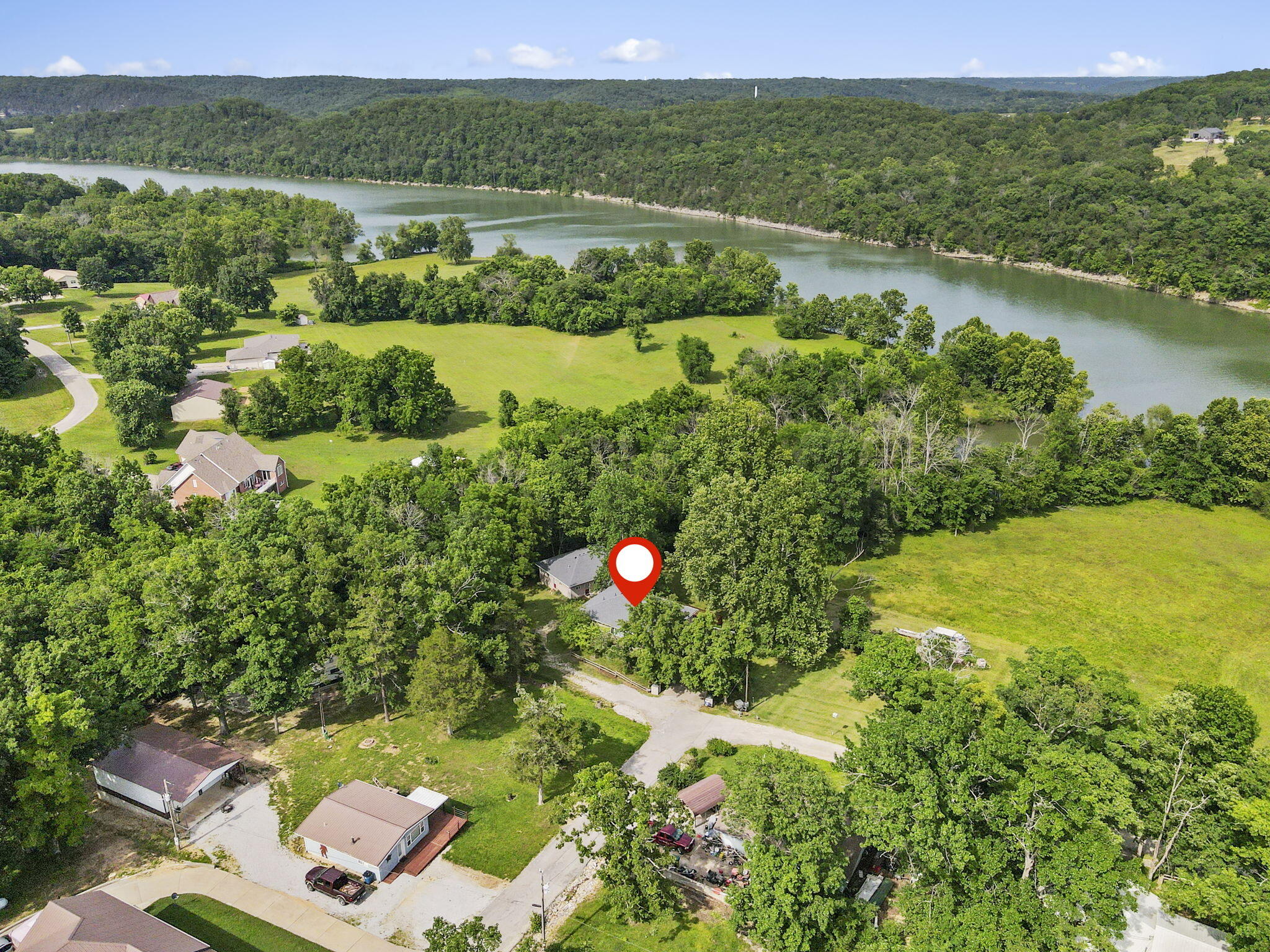 Photo 9 - Residential for sale – 441  Cane Cove Road  Cape Fair, MO