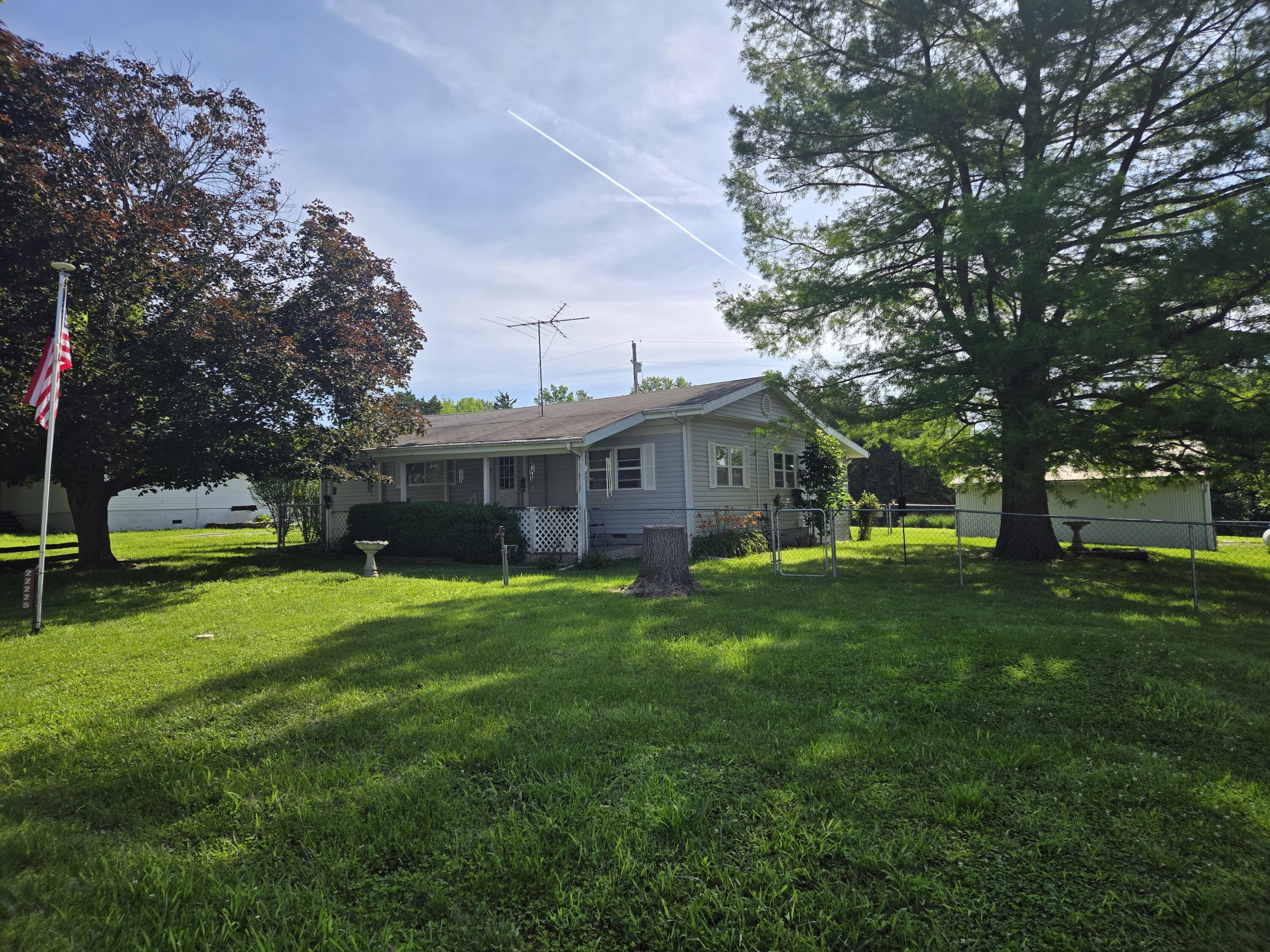 Photo 2 - Residential for sale – 22225  County Road 271a   Wheatland, MO