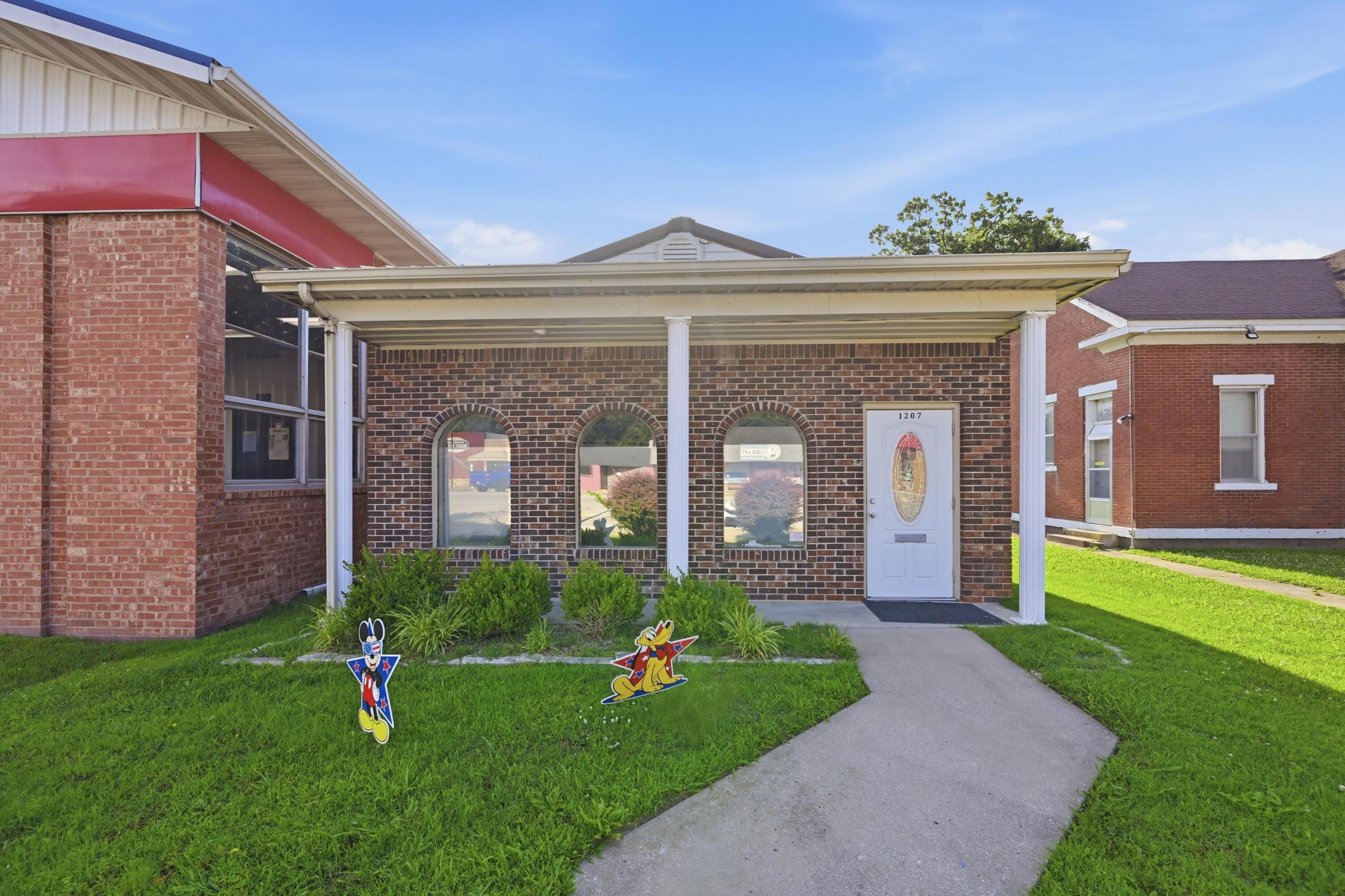 Photo 2 - Commercial Sale for sale – 1207  Cherokee Avenue  Seneca, MO