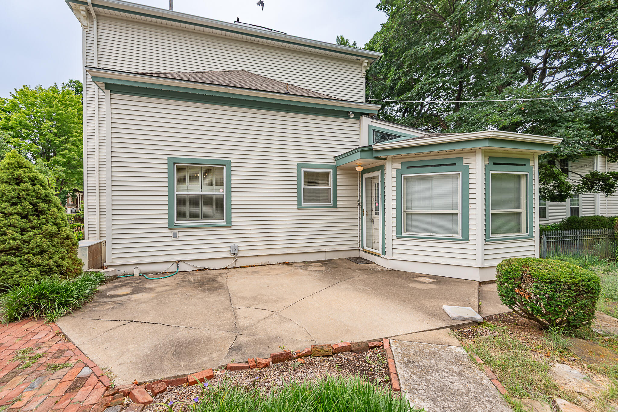 Photo 63 - Residential for sale – 625  South Avenue  Springfield, MO